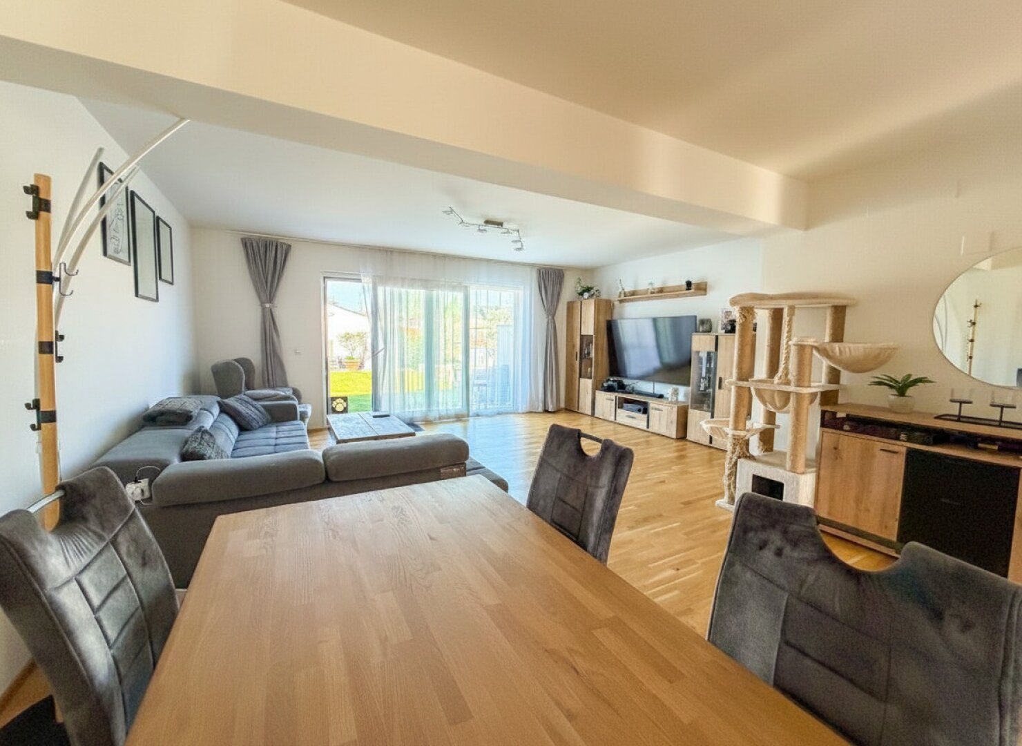 Hochwertiges Reihenhaus in ruhiger, familiärer Wohnlage