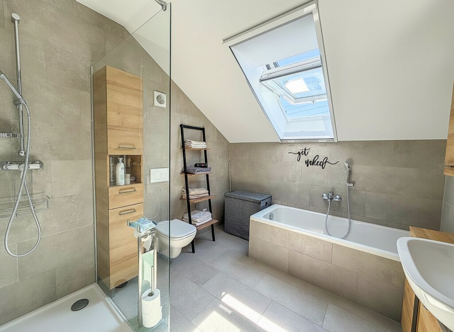 Hochwertiges Reihenhaus in ruhiger, familiärer Wohnlage