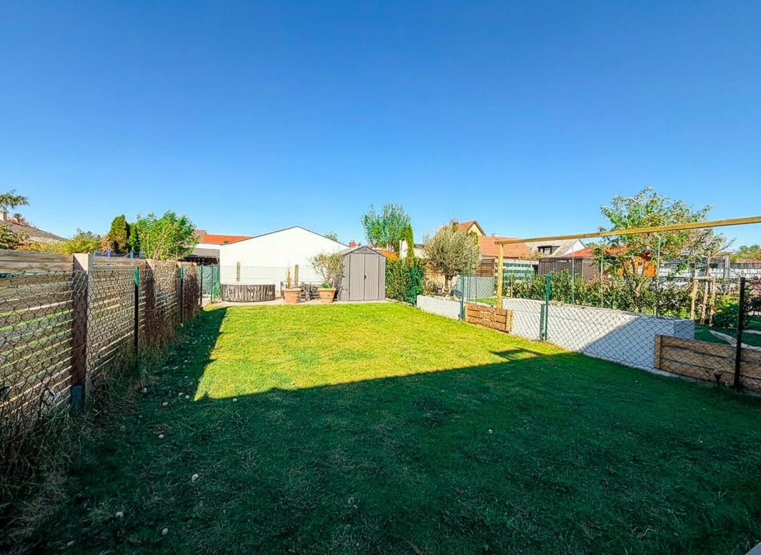 Hochwertiges Reihenhaus in ruhiger, familiärer Wohnlage