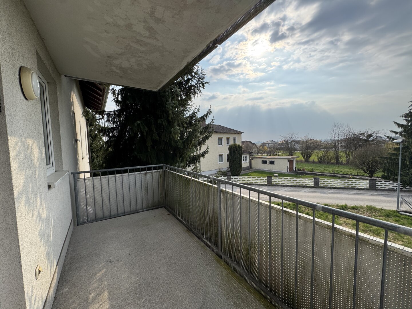 2-Zimmer Wohnung mit Balkon und Stellplatz in Perg zu vermieten!