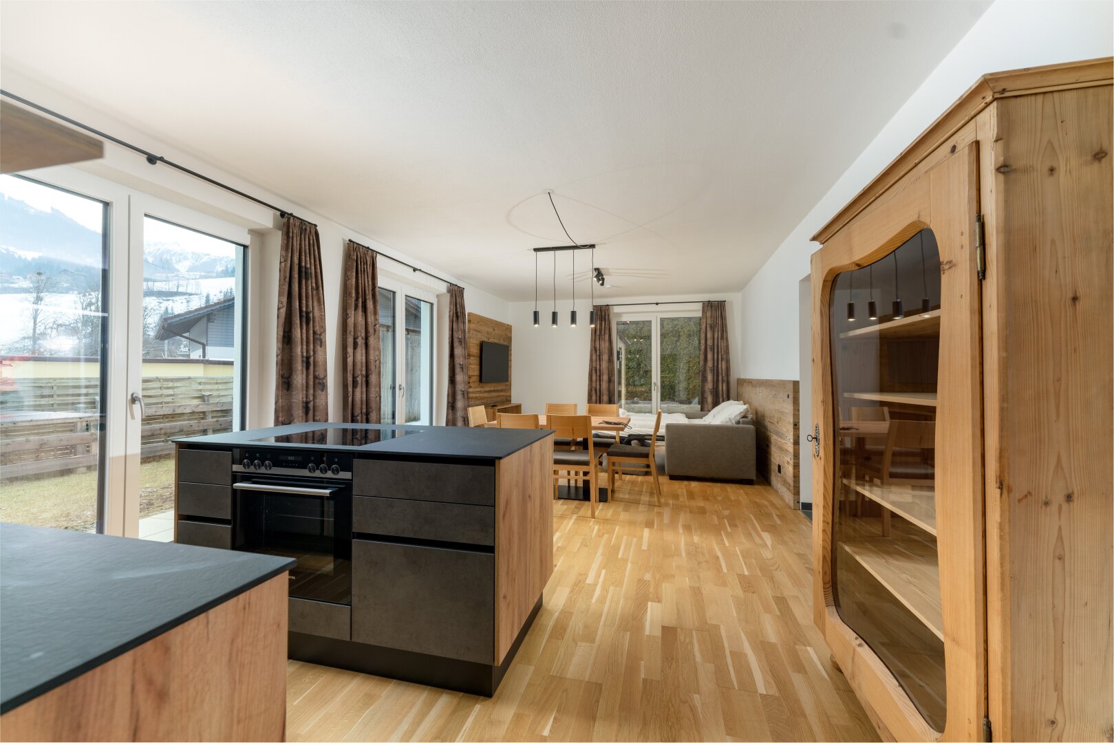 Exklusive Ferienwohnung in Schladming mit Garten, Sauna & moderner Ausstattung!
