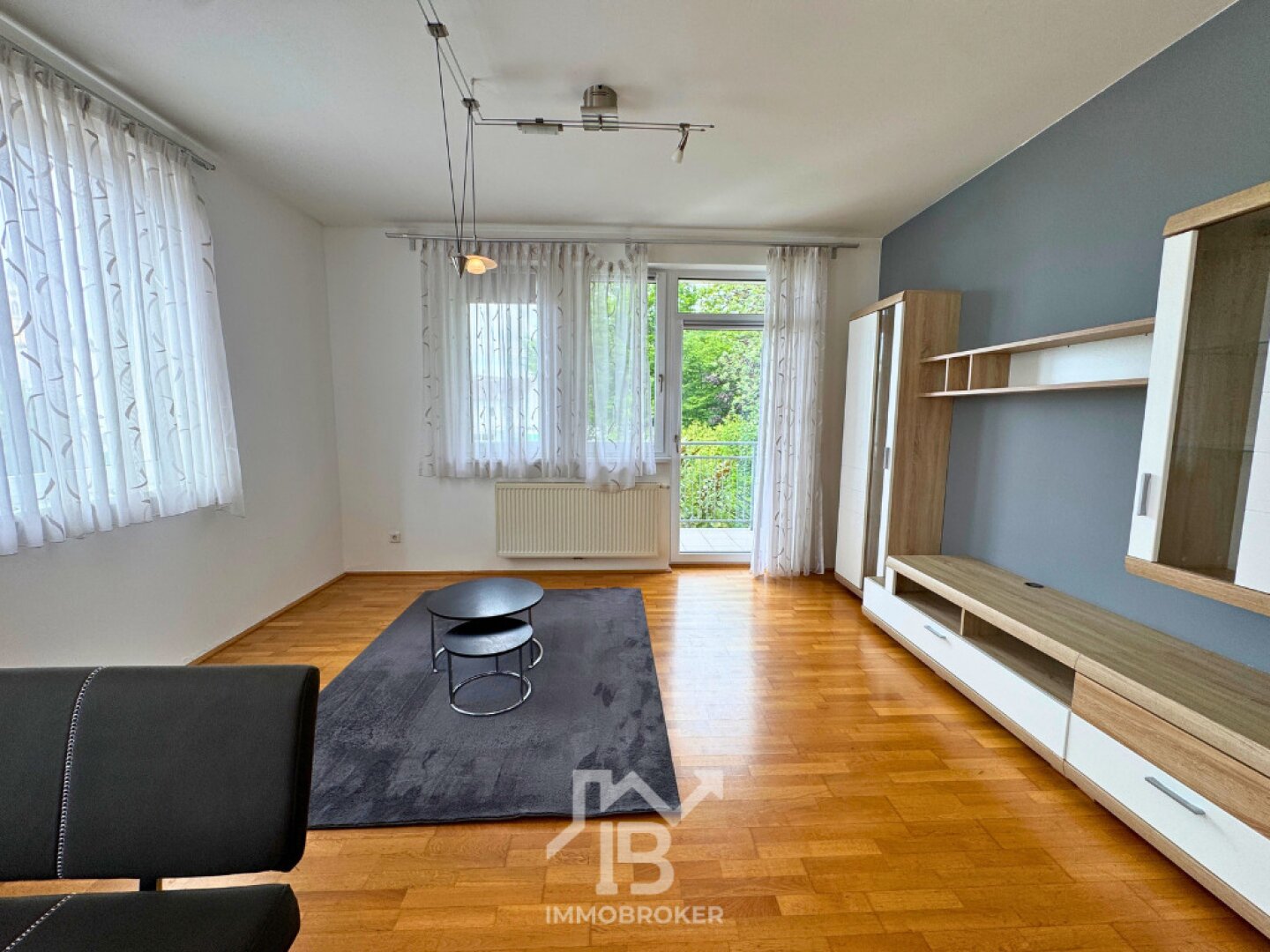 Großzügige 2-Zimmer Wohnung mit Balkon in ausgezeichneter Lage