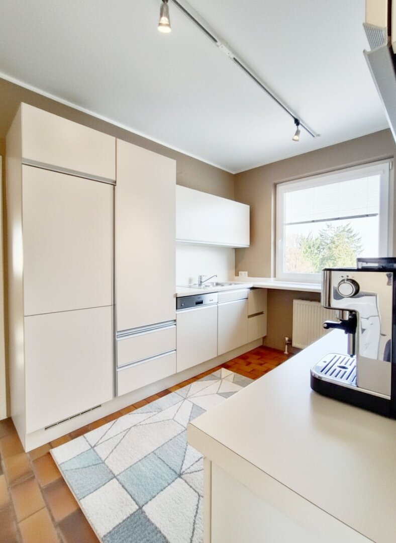 Küche- KI Einrichtungsbeispiel