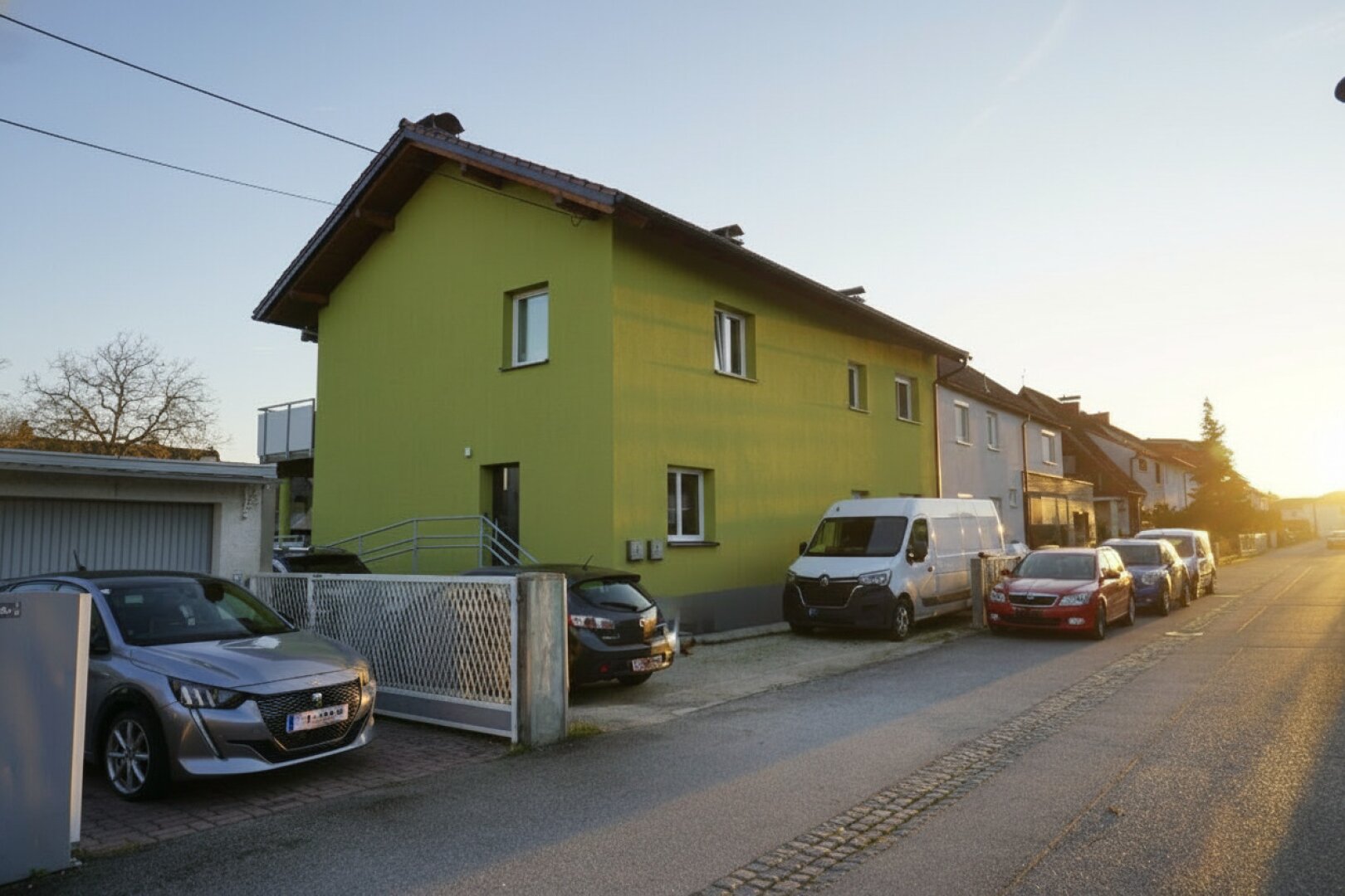 Generalsaniertes Zweifamilienhaus am Stadtrand von Wels!