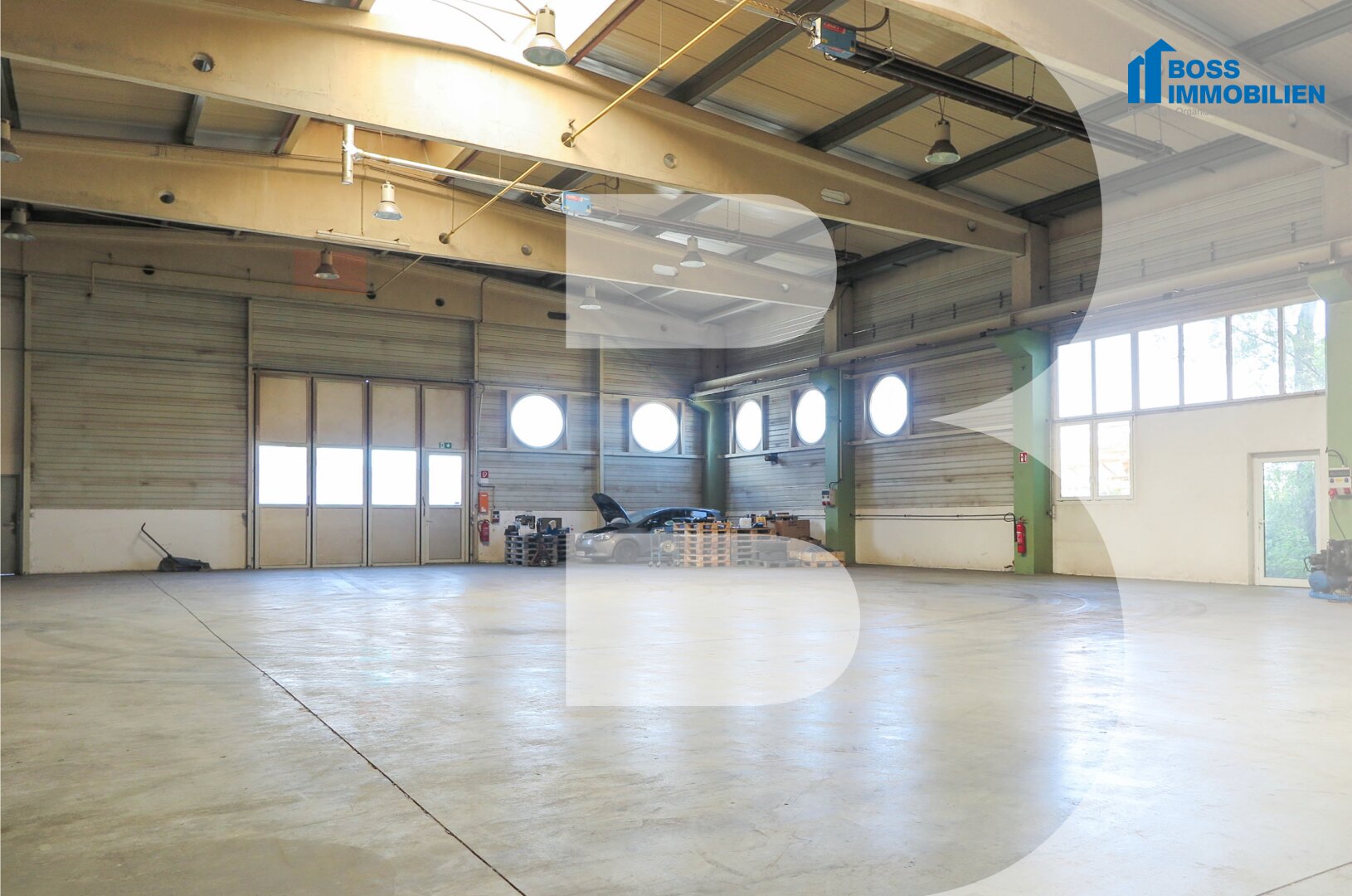 1.560m² Halle mit erstklassiger Verkehrsanbindung