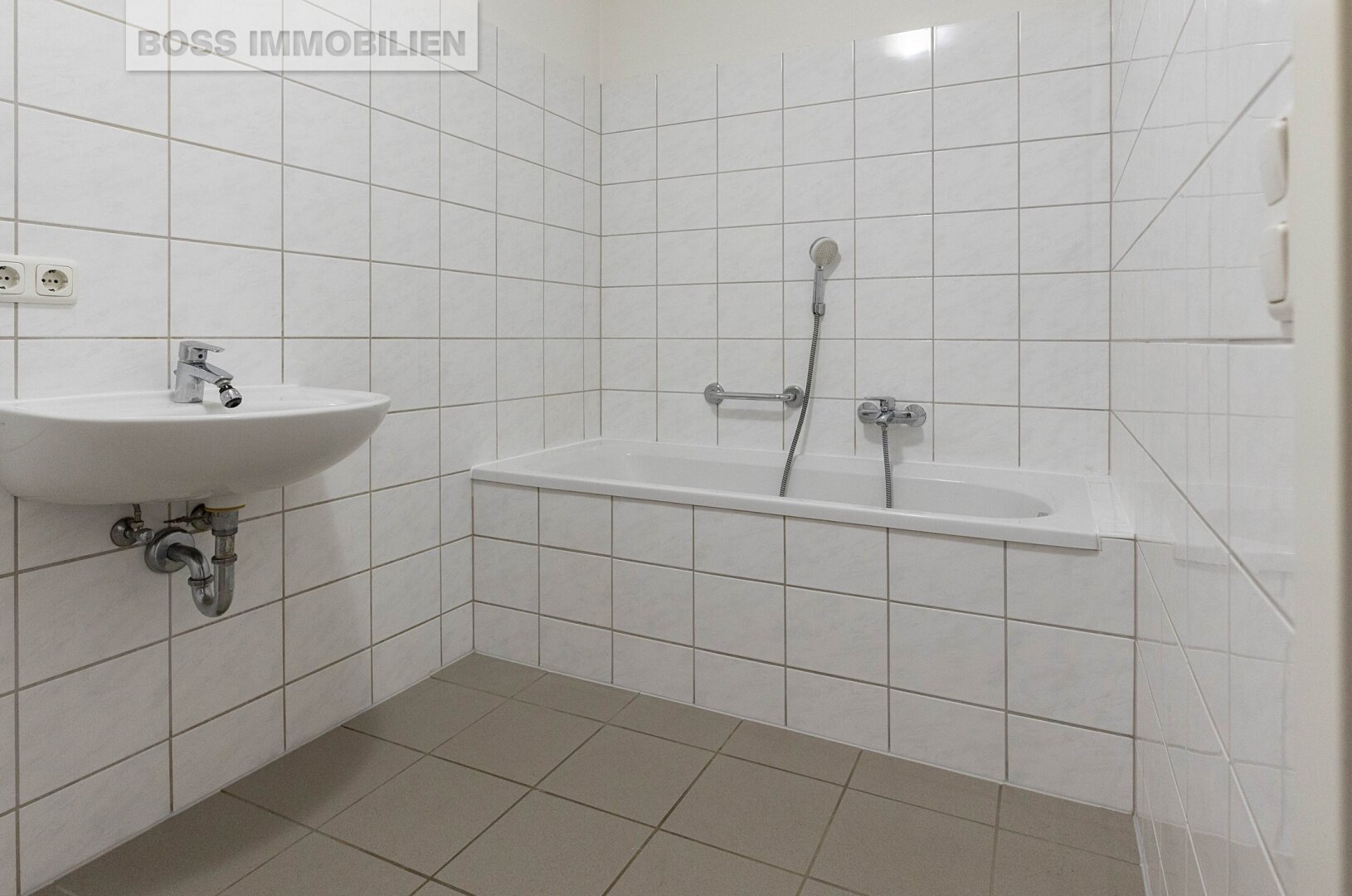 Sunny | mit Küche und 2 Balkonen