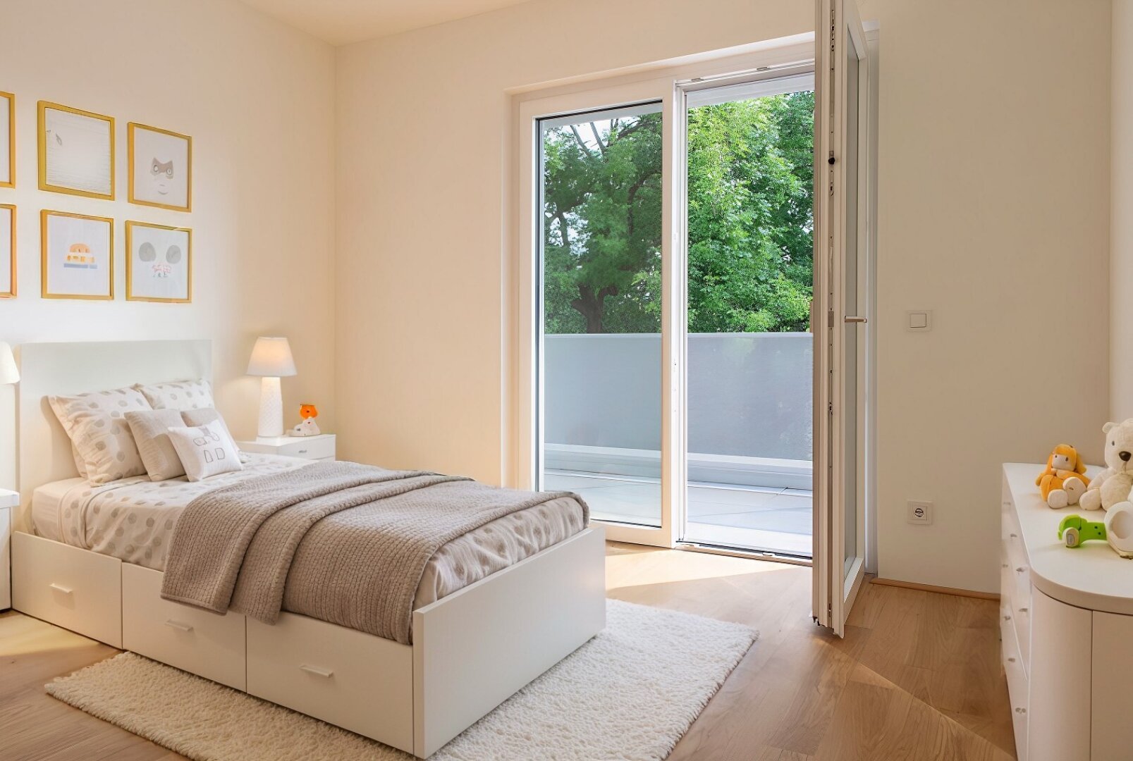 Lebenswert inmitten der Stadt: Penthouse mit 77m² Terrasse im Graumann-Park