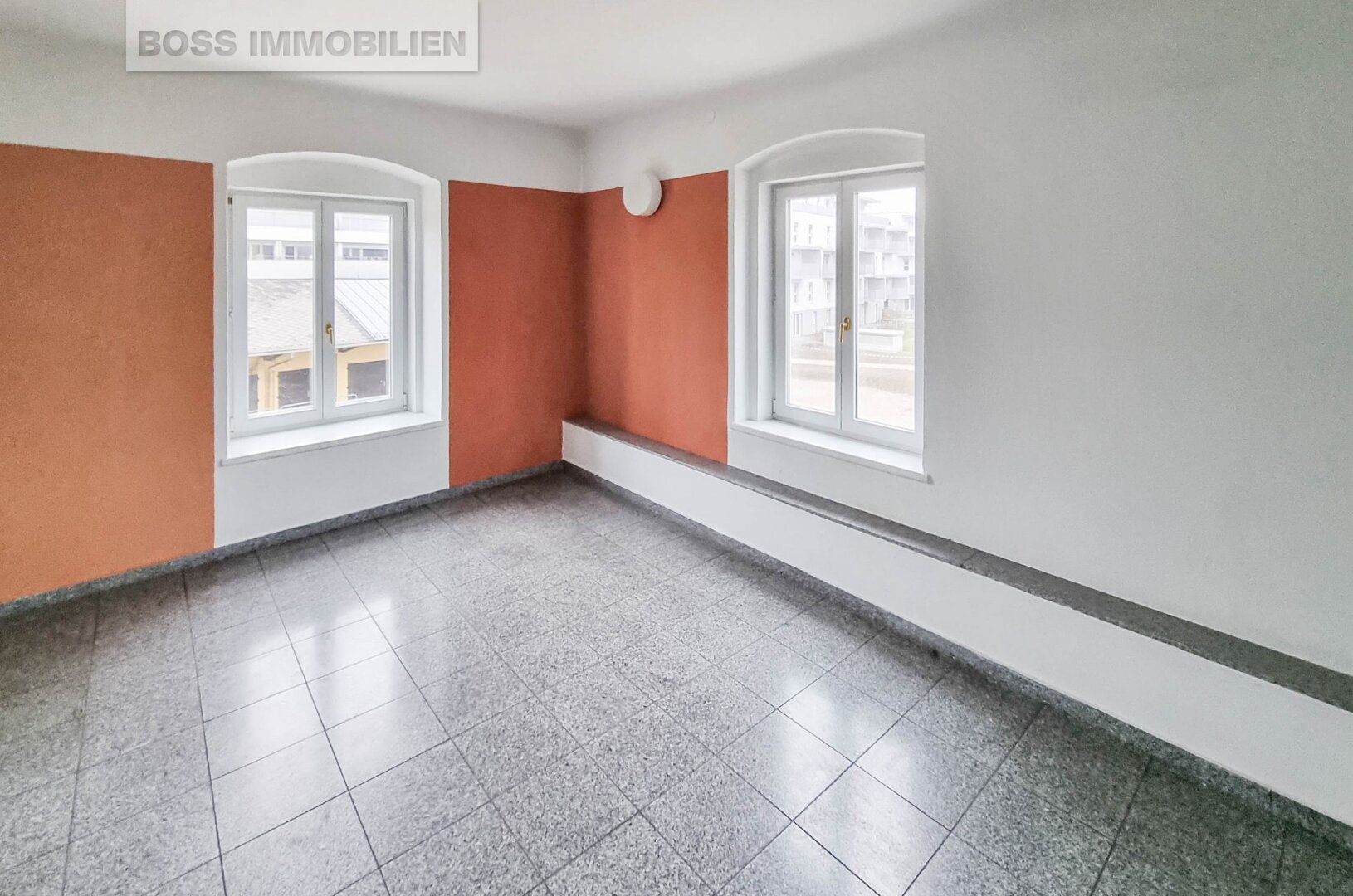 Große Bürofläche mit besonderem Charme - bis zu 4,6m Raumhöhe