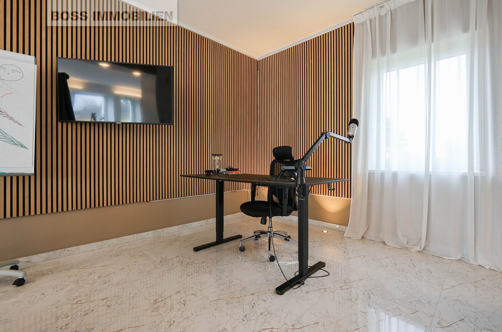 Hochwertiges Geschäftslokal inkl. 6 Parkplätzen in Traun