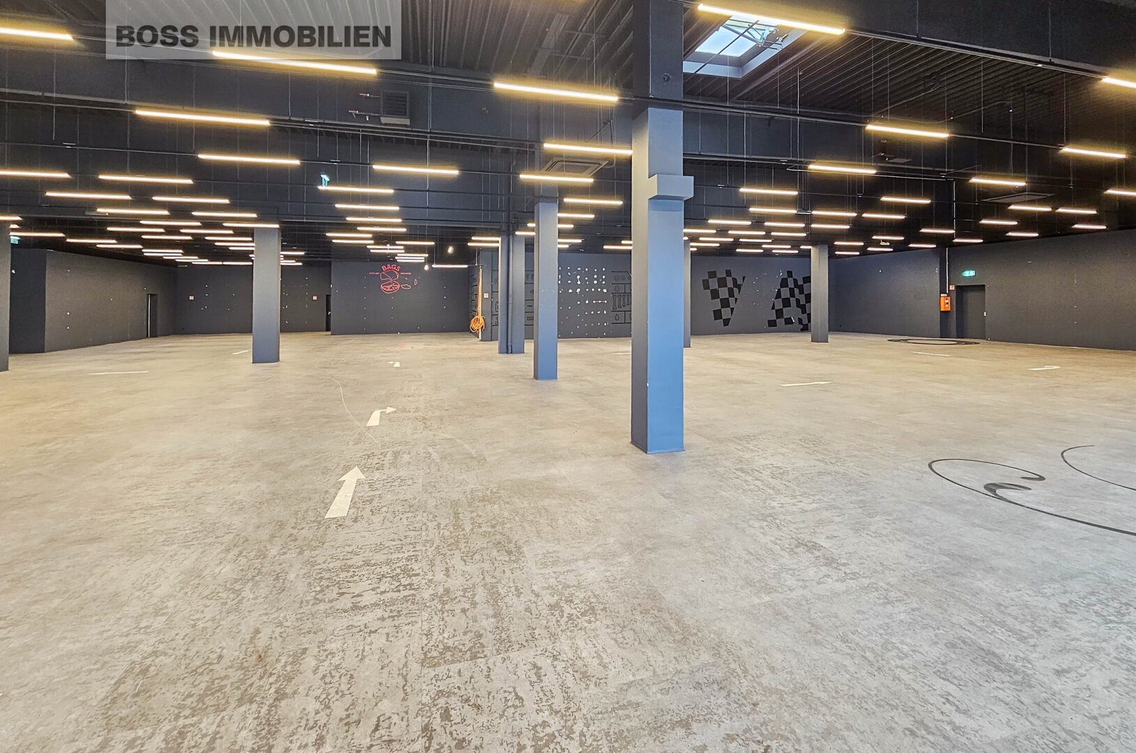 Modernisierte Gewerbefläche mit Top-Sichtbarkeit – vielseitig nutzbar