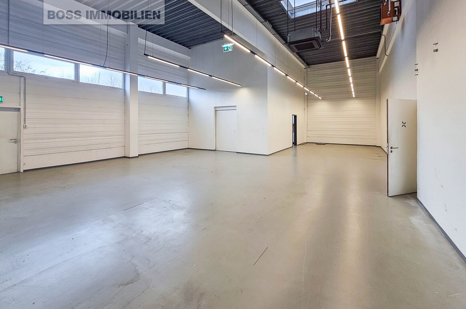 Modernisierte Gewerbefläche mit Top-Sichtbarkeit – vielseitig nutzbar