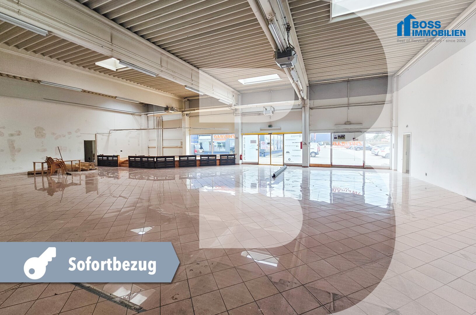 Großzügige Gewerbefläche mit 972 m² in stark frequentierter Lage an der B1