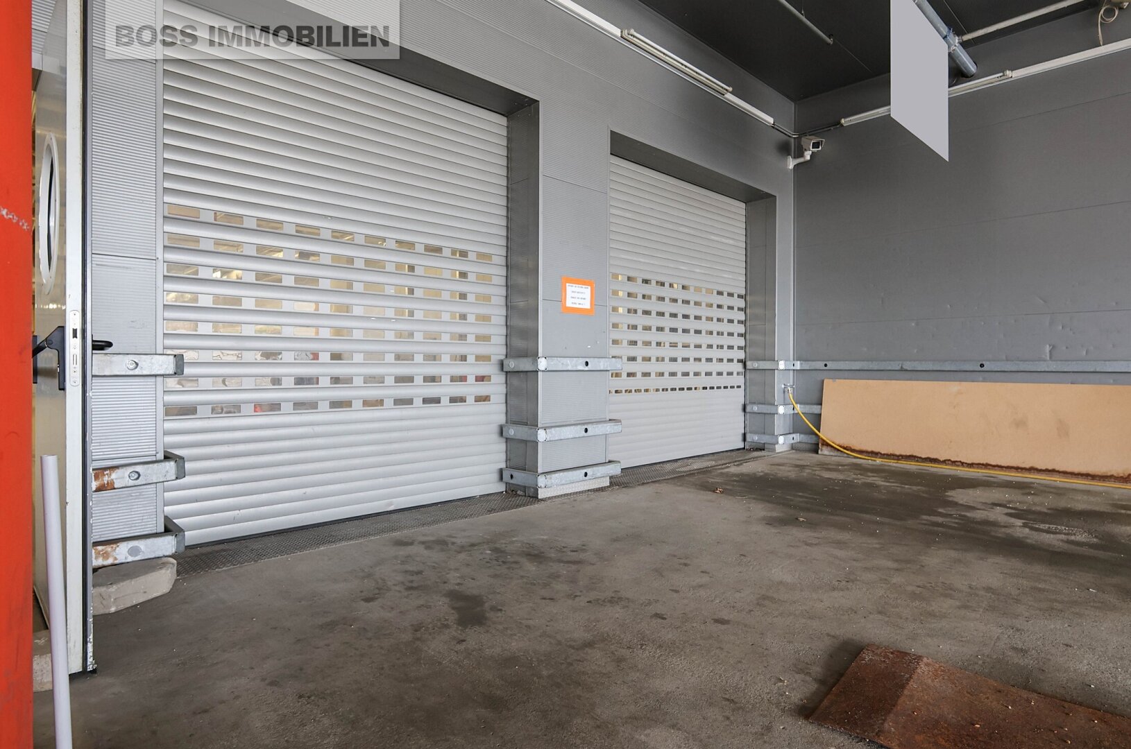 Großzügige Büro- und Hallenkombination mit idealer Anlieferung