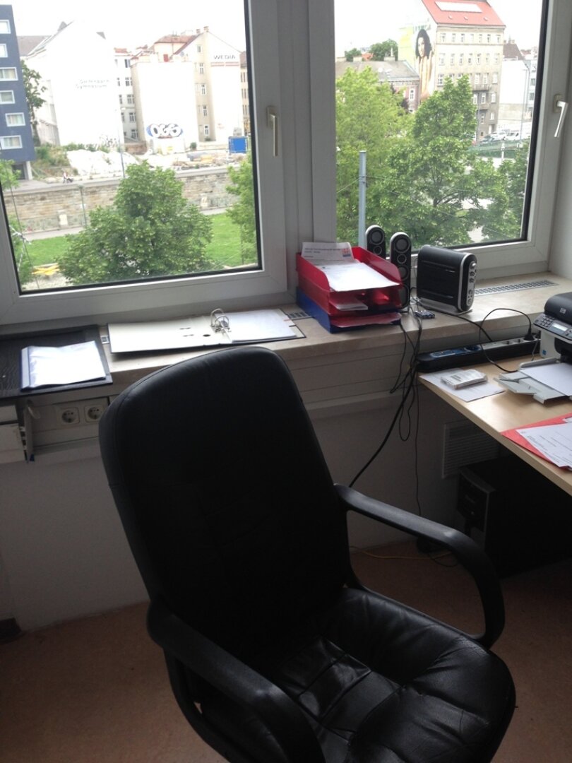 Büroetagen an der U4/U6-Station Längenfeldgasse