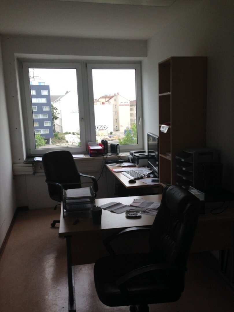 Büroetage an der U4/U6-Station Längenfeldgasse