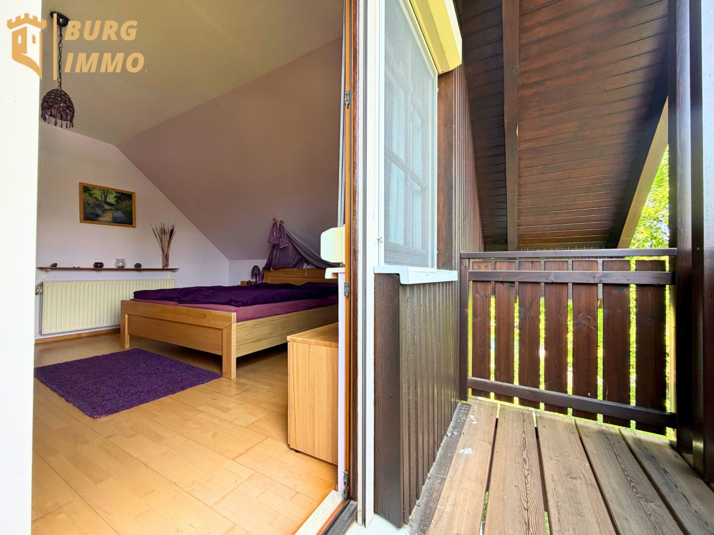 Ein Zuhause mit Urlaubsgefühl – Garten, Pool und viel Platz zum Ankommen.