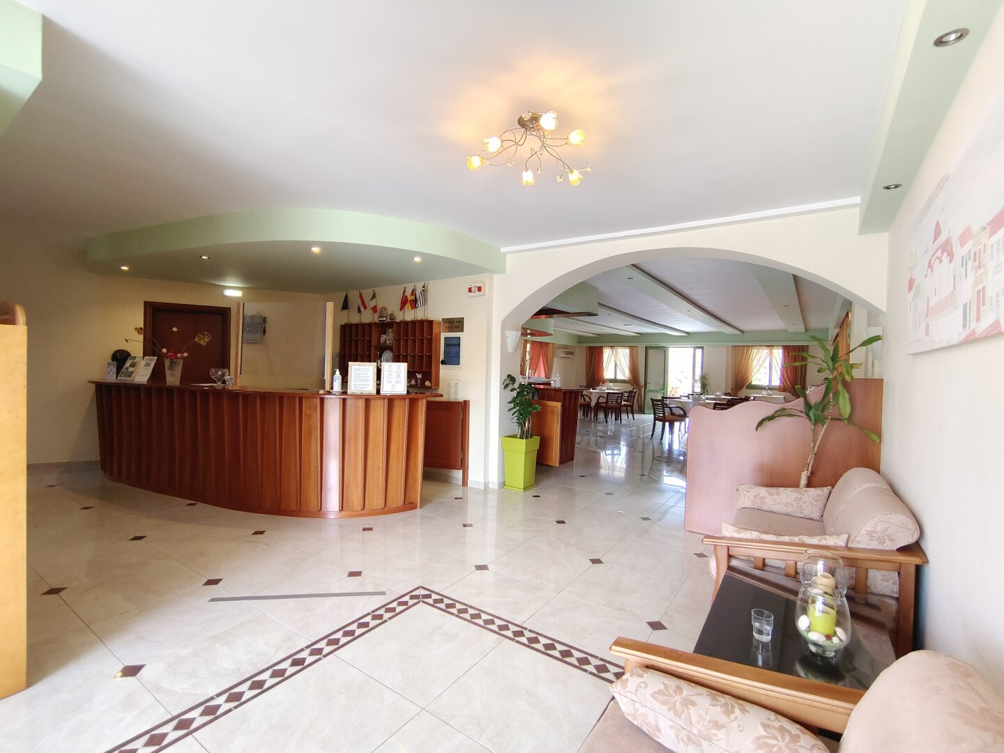 ** NEUER PREIS ** Karpathos - Hotel mit 25 Doppelzimmern in ruhiger Lage mit Meerblick