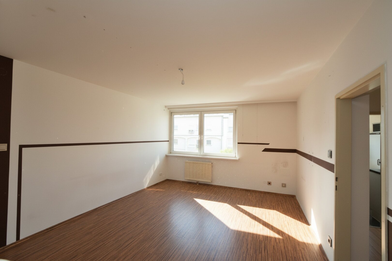 CHRISTOPH CHROMECEK IMMOBILIEN - 1230 WIEN - Ruhige 3 Zimmerwohnung mit Lift!