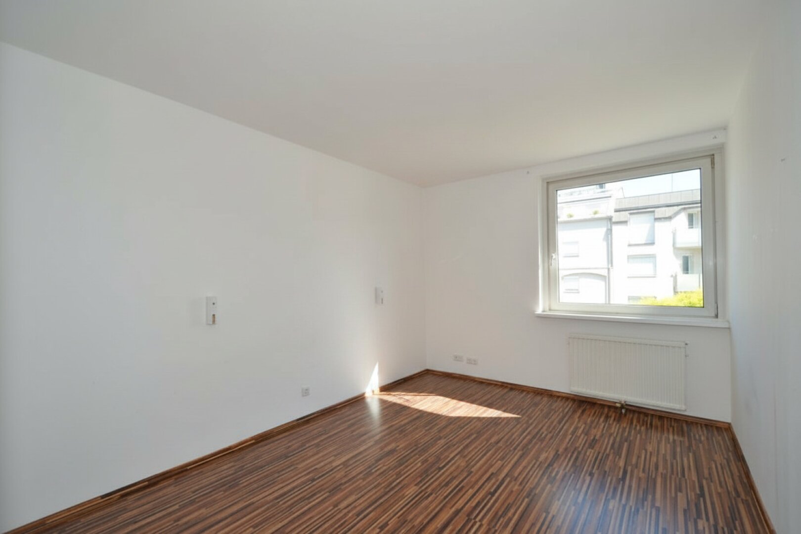 CHRISTOPH CHROMECEK IMMOBILIEN - 1230 WIEN - Ruhige 3 Zimmerwohnung mit Lift!