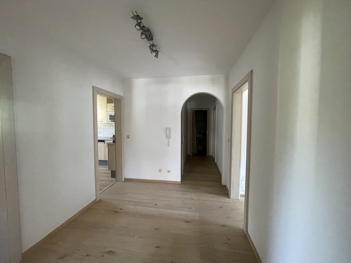 Ruhige helle Wohnung im Zentrum von Kirchberg