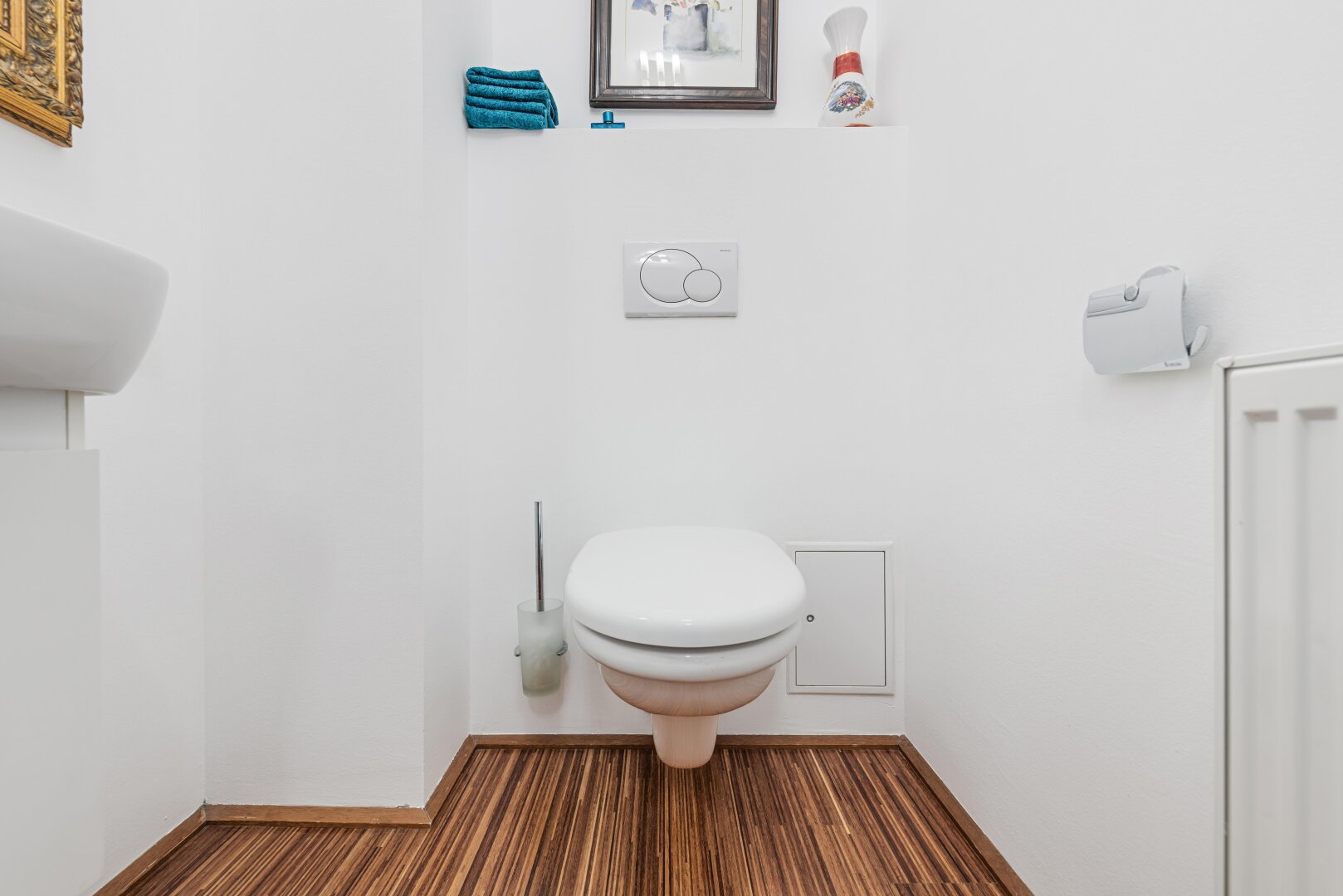 EXKLUSIVE LUXUS-MAISONETTE MIT TERRASSE, SAUNA & 2 GARAGENPLÄTZEN