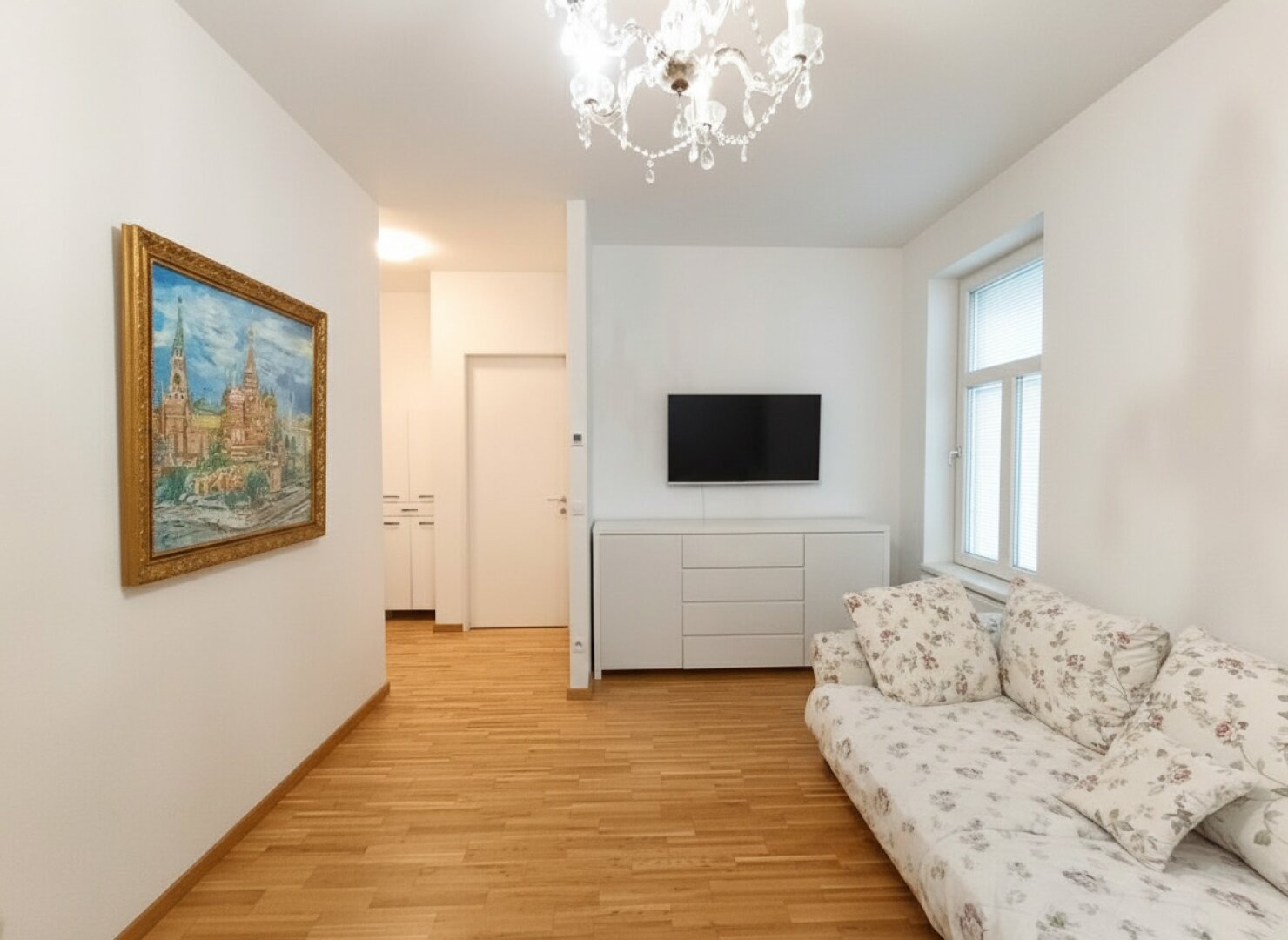 GRÜNE TOPLAGE IN HIETZING – 2 ZIMMER IM PARKENSEMBLE | €360.000