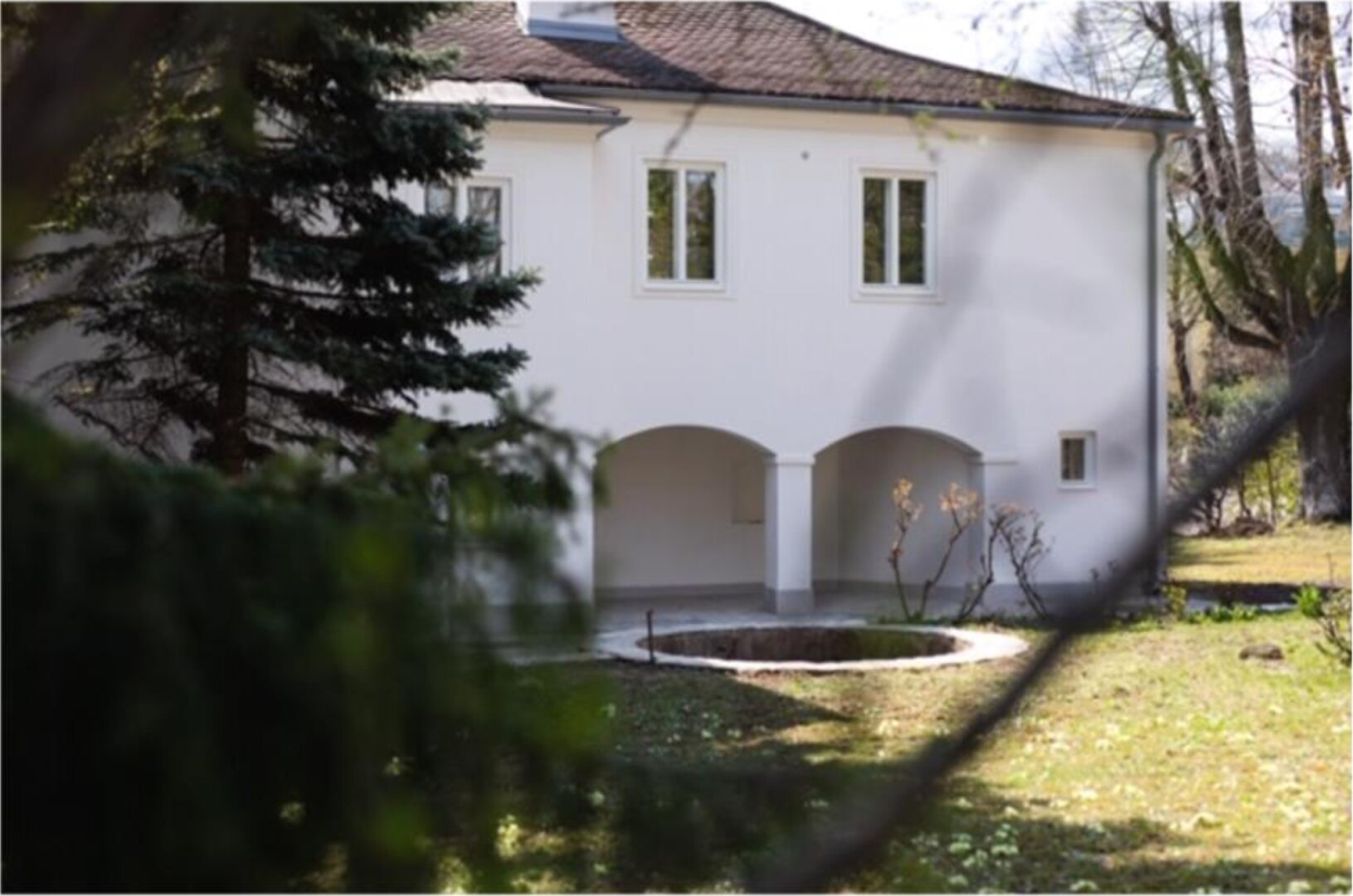 Hochwertig sanierte Gründerzeitvilla mit ca. 1.000 m² Garten und Garage in Bestlage Hietzing – TOP PREIS