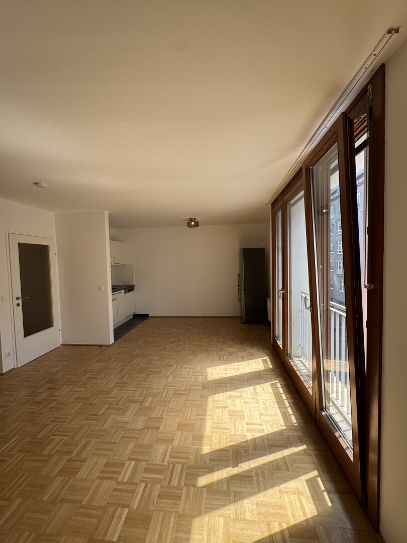 RUHIGES WOHNEN NAHE NASCHMARKT | HELLE 2-ZIMMER-WOHNUNG MIT LIFT