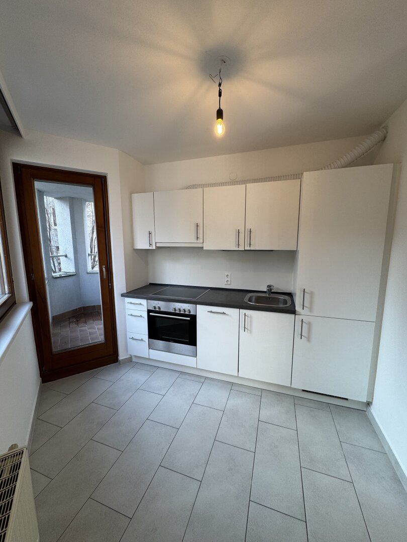 Sonnige Wohnung mit Panorama-Loggia & Grünblick nahe U4 Pilgramgasse