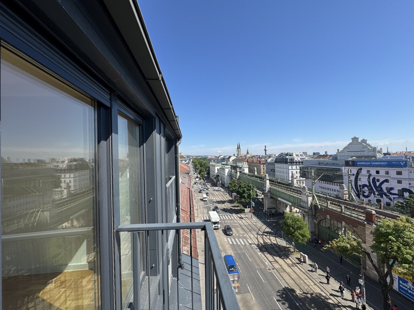 Penthouse-Feeling über den Dächern Wiens | Exklusive DG-Residenz mit Terrasse, Lift & Panoramablick