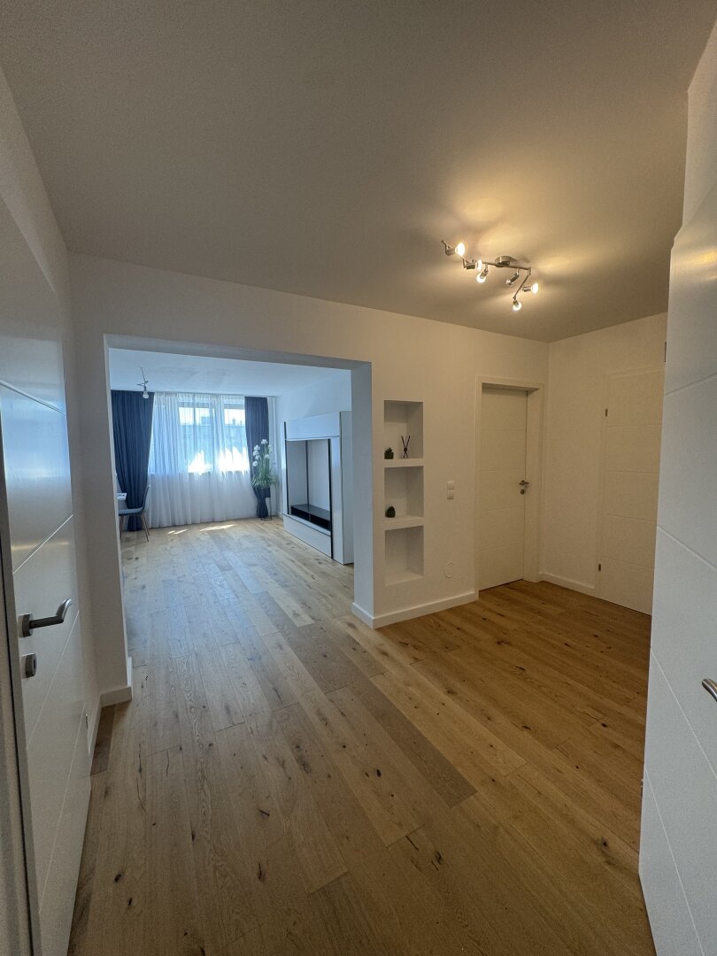 Dachgeschosswohnung mit Terrasse am Währinger Gürtel | 3 Zimmer, Lift & Klimaanlage
