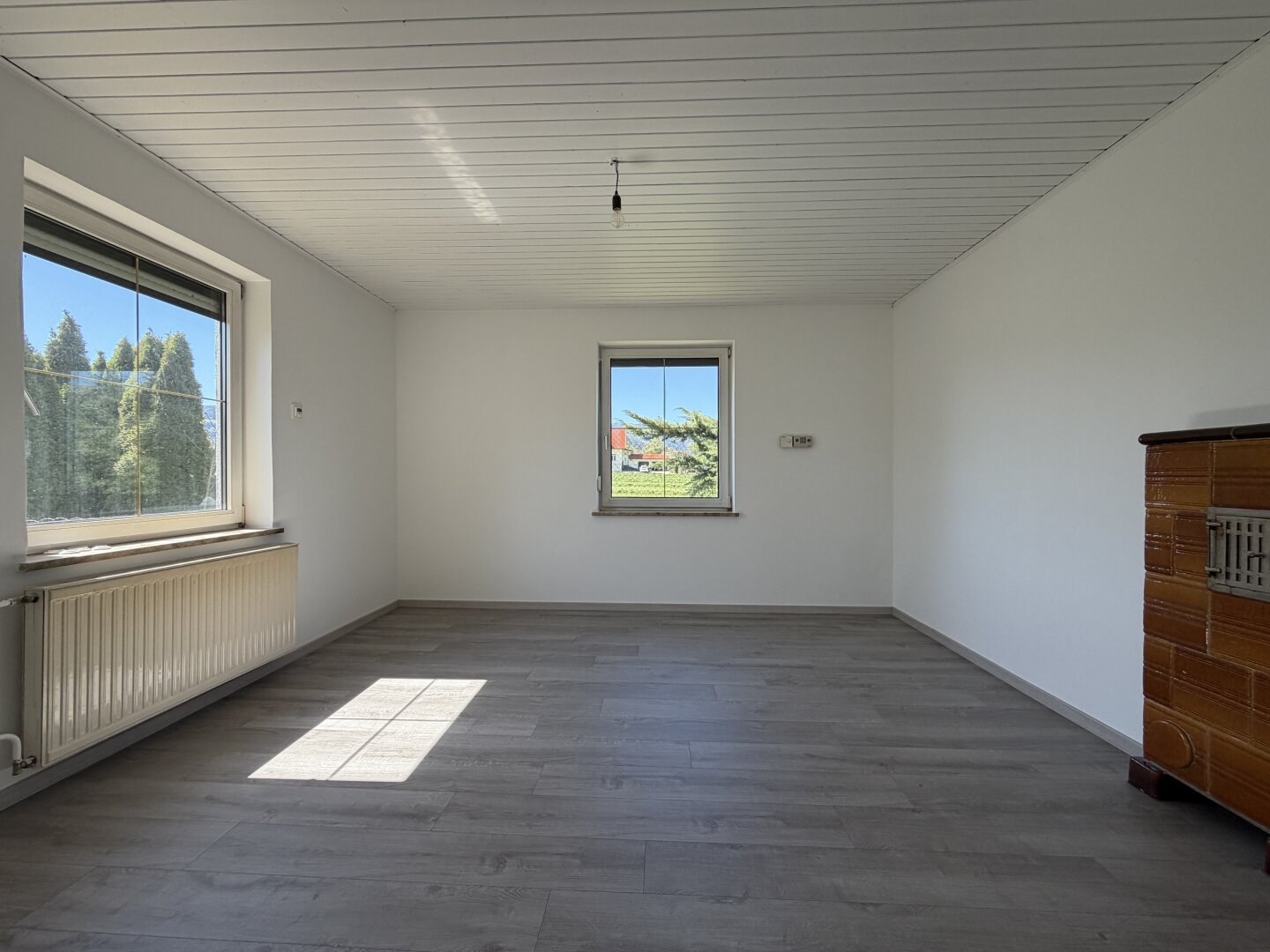 Charmantes Wohnhaus mit Potential: Großer Grund & Selbstversorger-Potenzial in sonniger Aussichtslage!