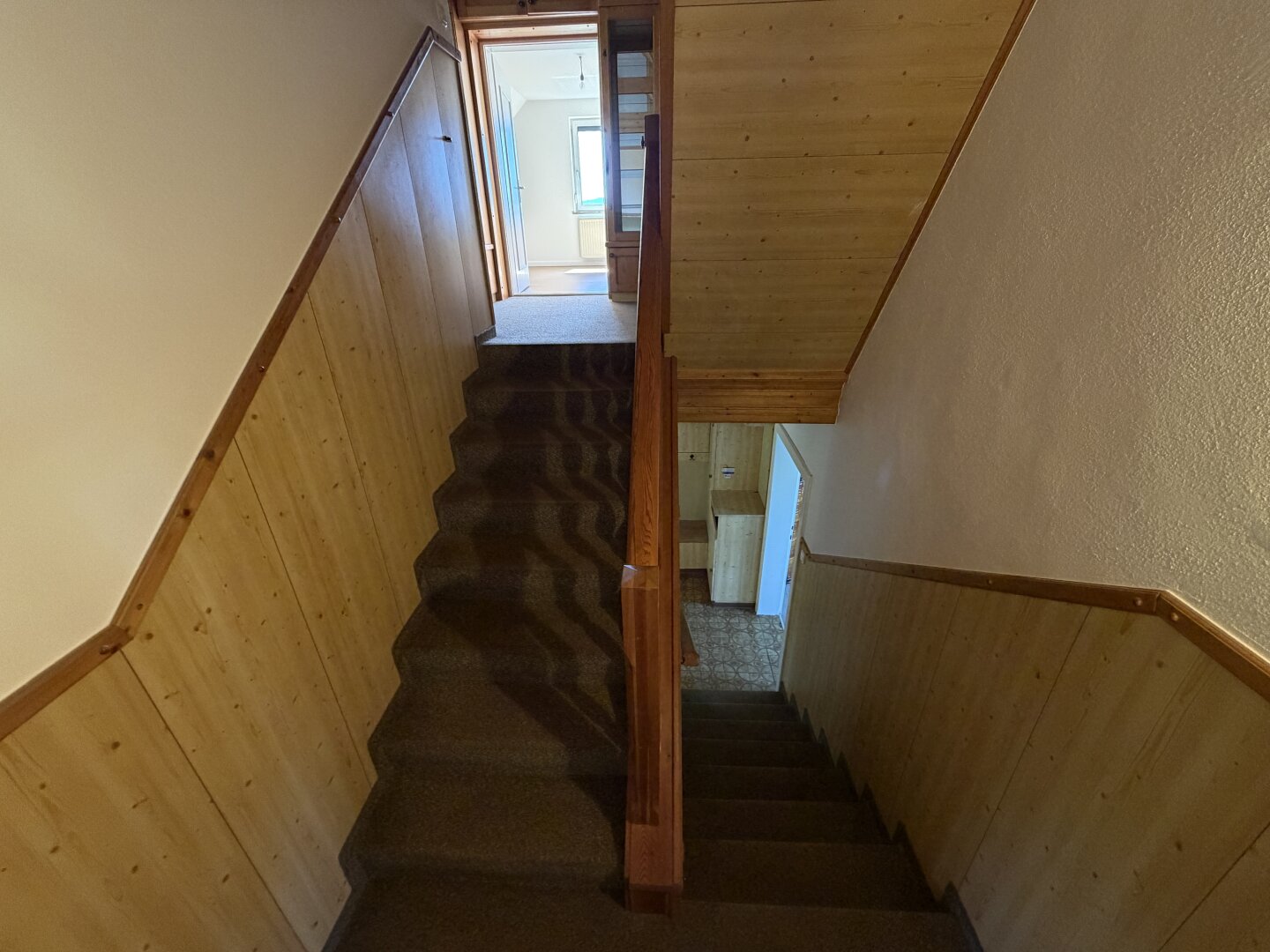 Charmantes Wohnhaus mit Potential: Großer Grund & Selbstversorger-Potenzial in sonniger Aussichtslage!