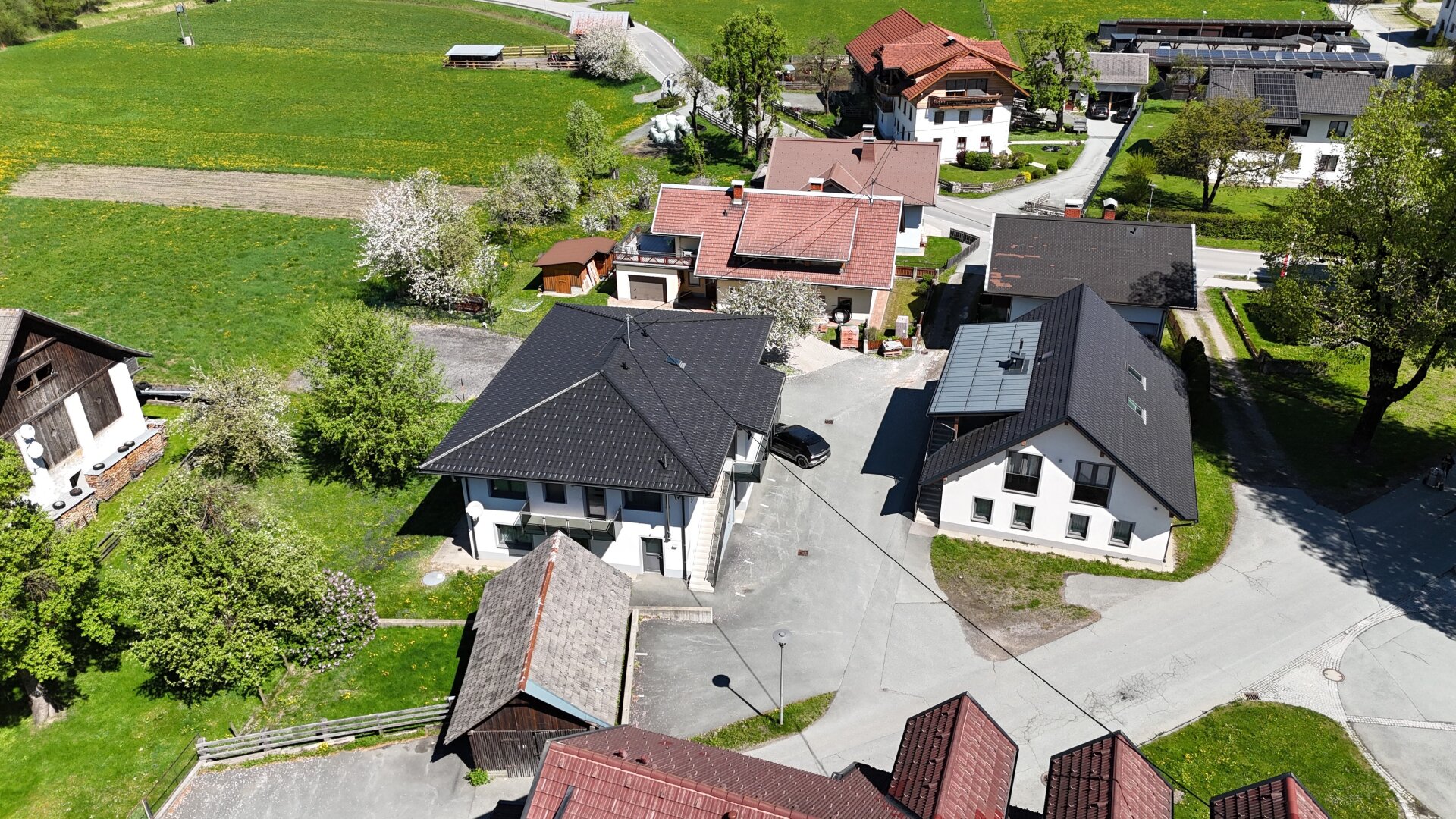 Investment dirket neben der Piste am Nassfeld