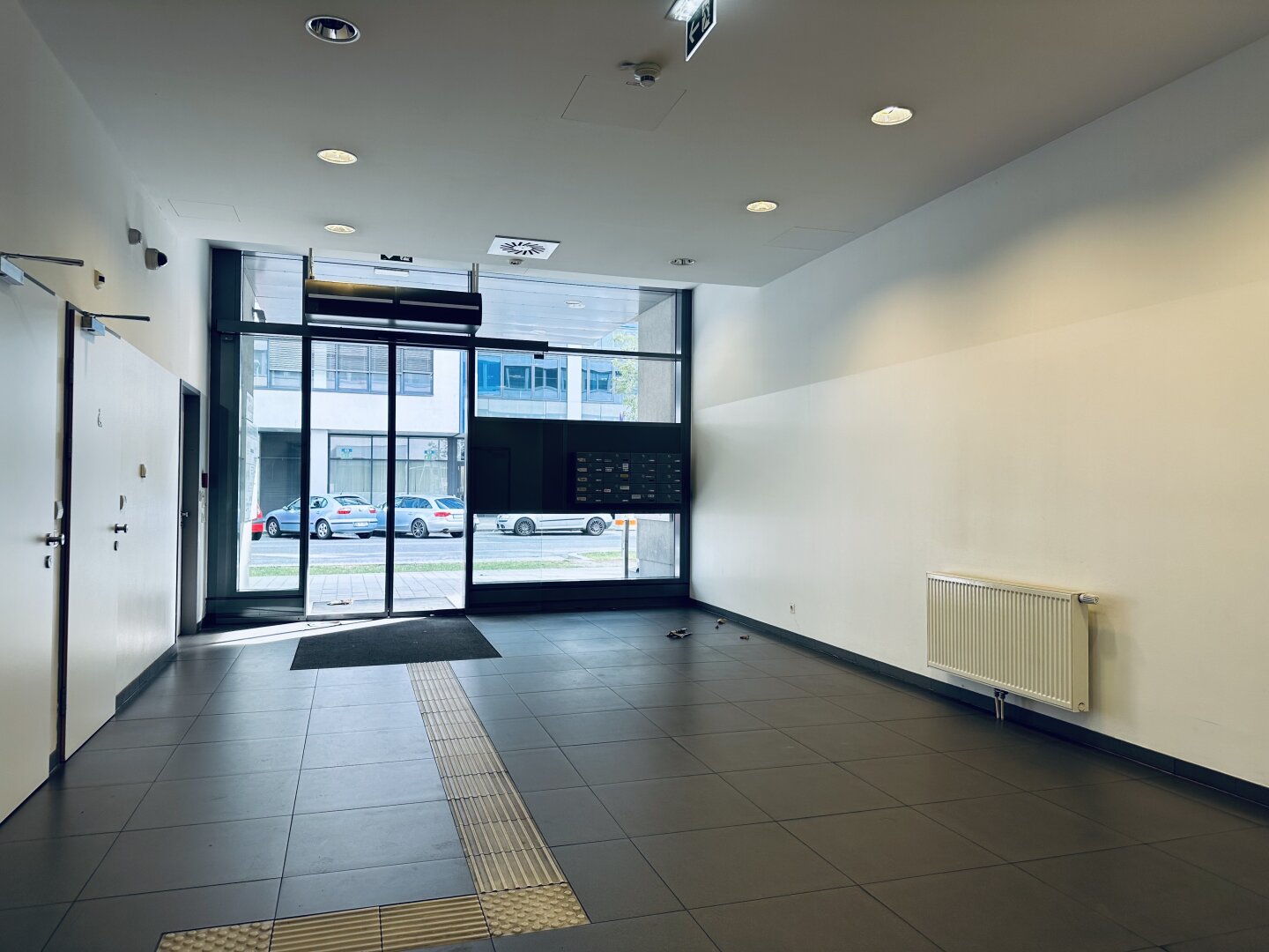 | BÜROHAUS | 2nd CENTRAL | MODERNE BÜROFLÄCHEN