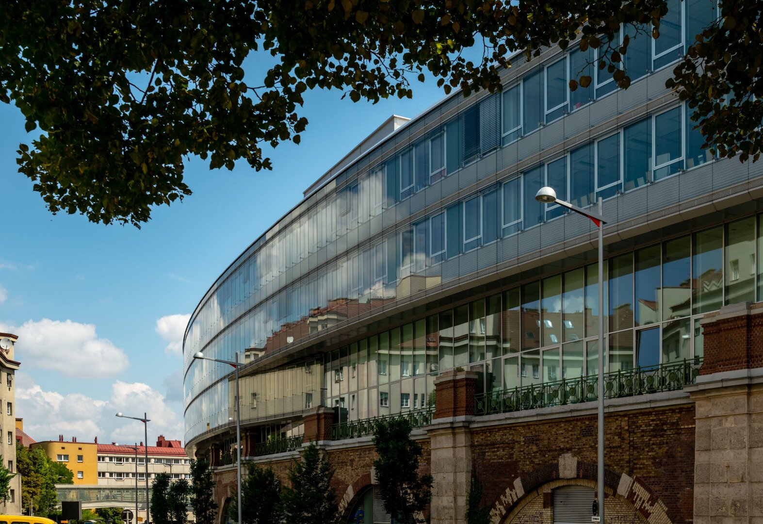 Hochwertig ausgestattete Bürofläche im beliebten Bürohaus SKYLINE Offices - BREEAM zertifiziert