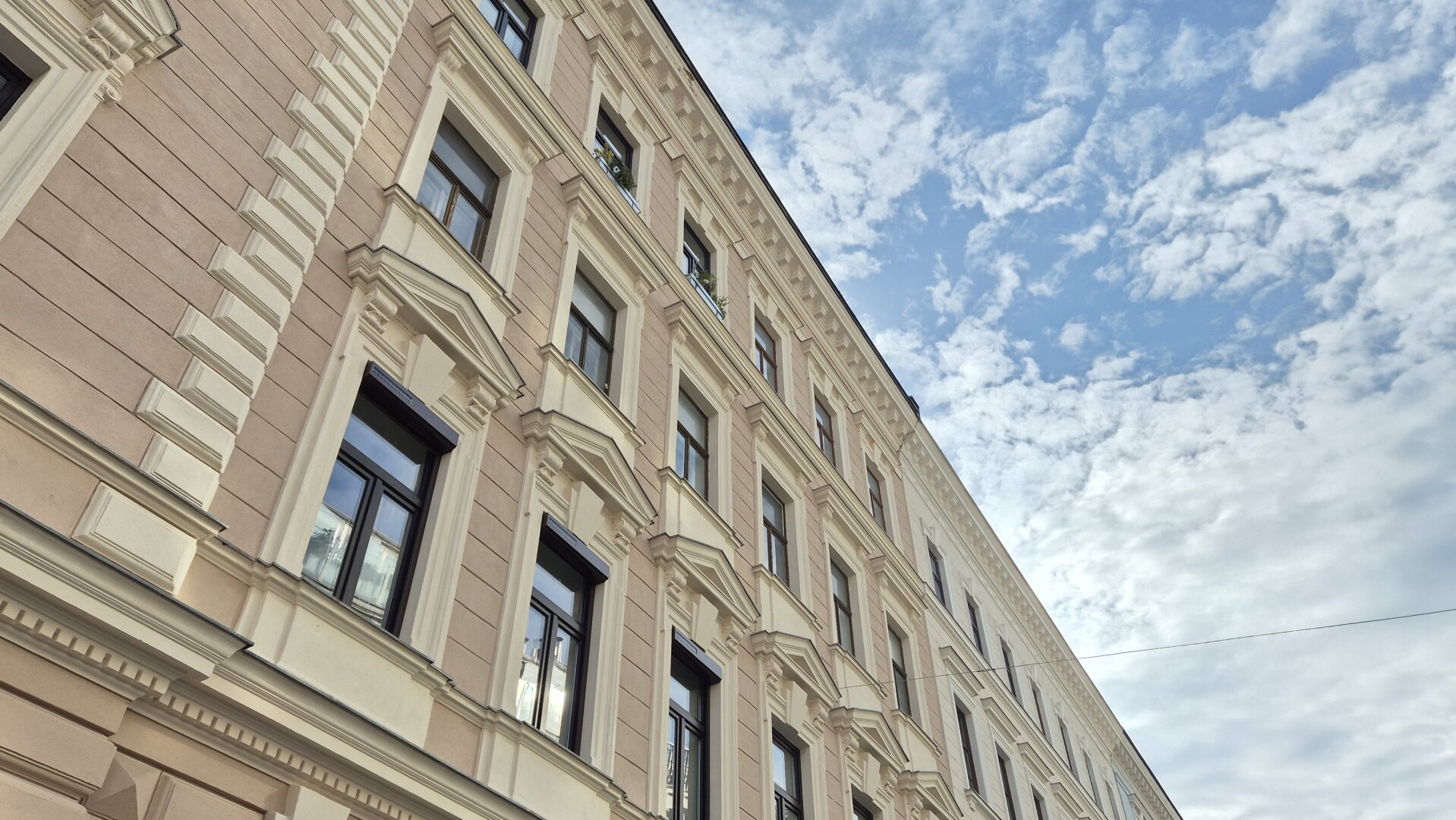 | TOP LAGE | PERFEKT ZUR ALTERSVORSORGE | NAHE HUNDERWASSERHAUS
