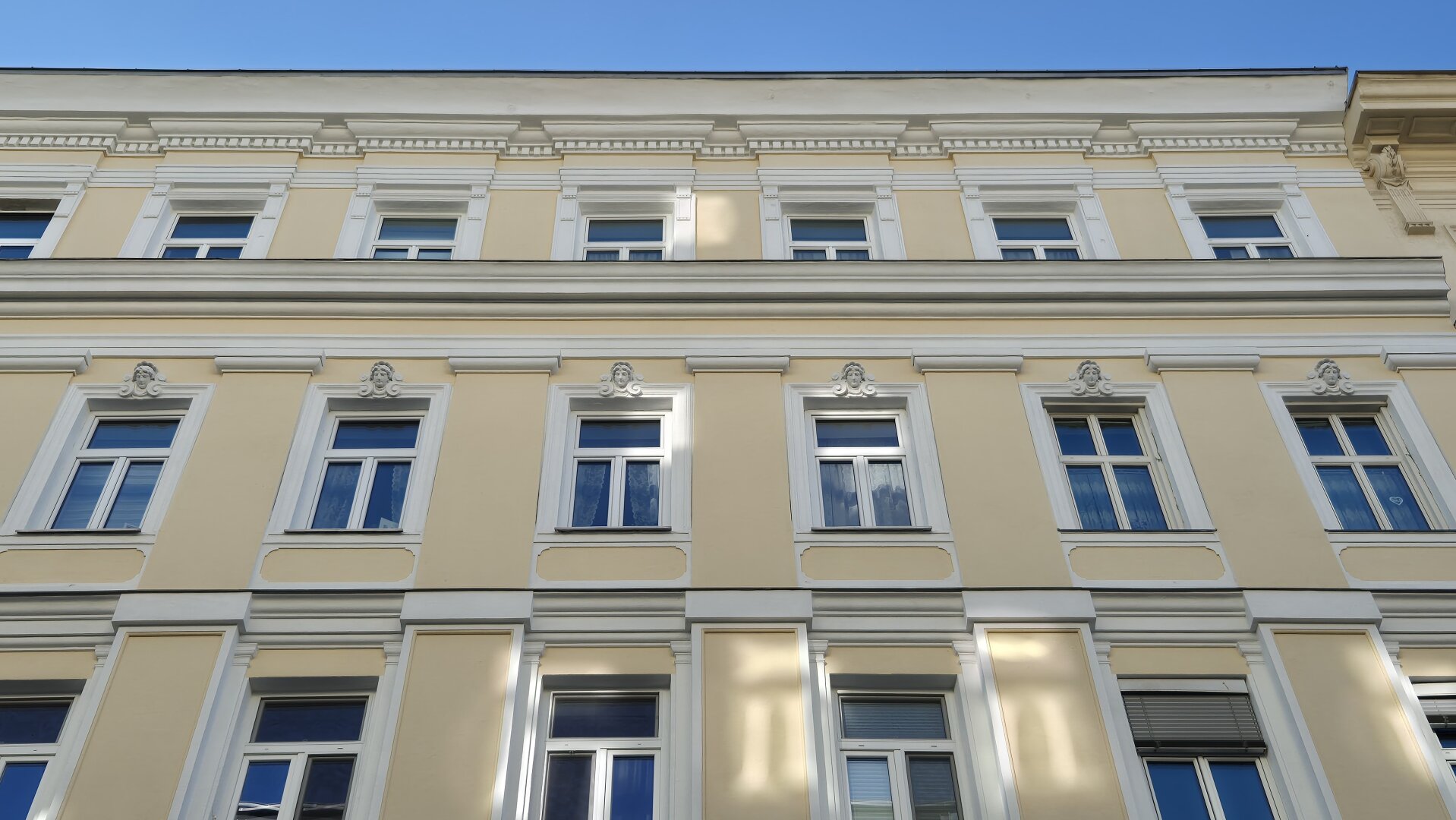 | ZENTRUMS NAHE | U4 PILGRAMGASSE | UNBEFRISTETER ALTBAU | IDEAL ZUR ALTERSVORSORGE