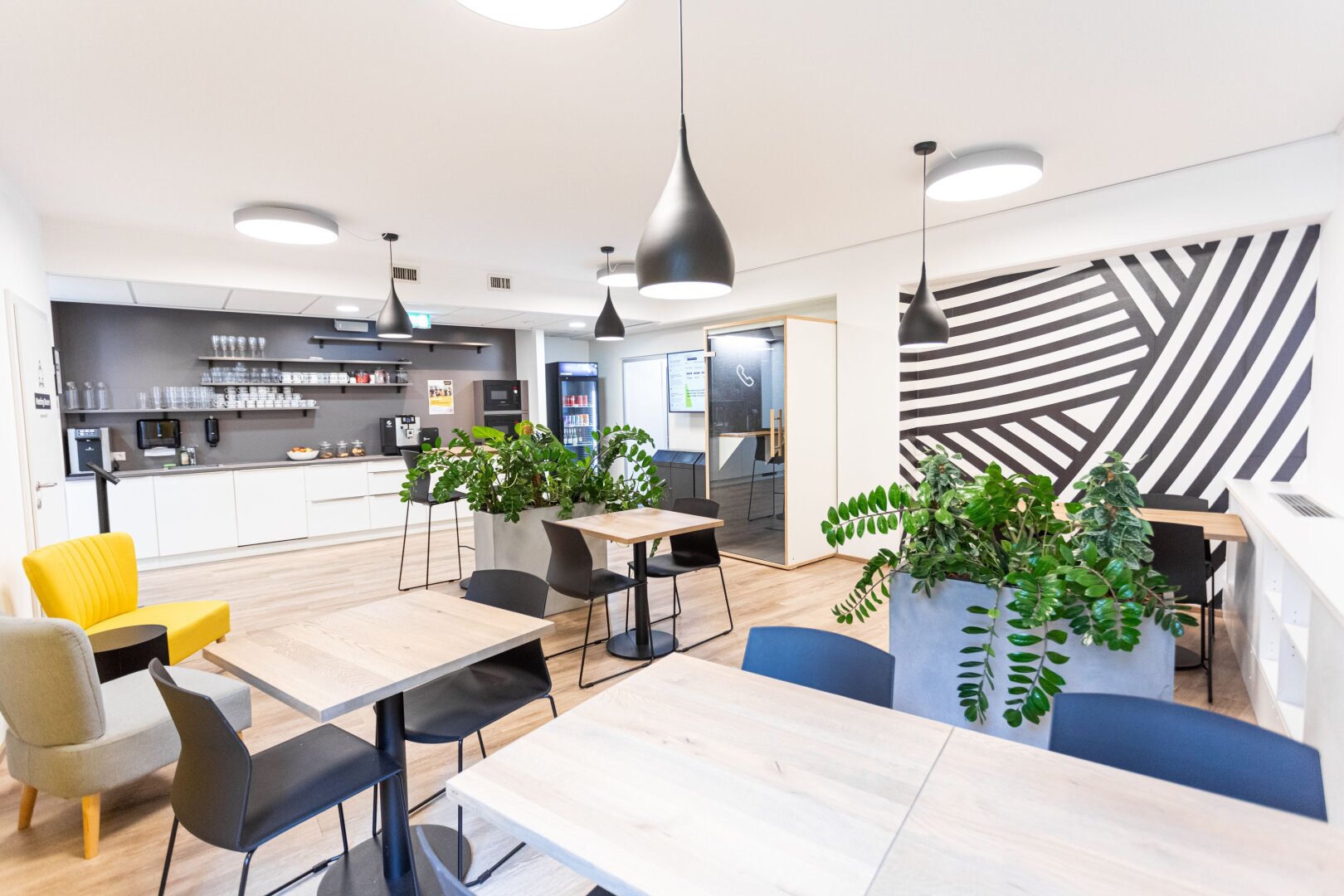 + + + Büroflächen und Co-working in Business-Center | DONAUKANAL + + +