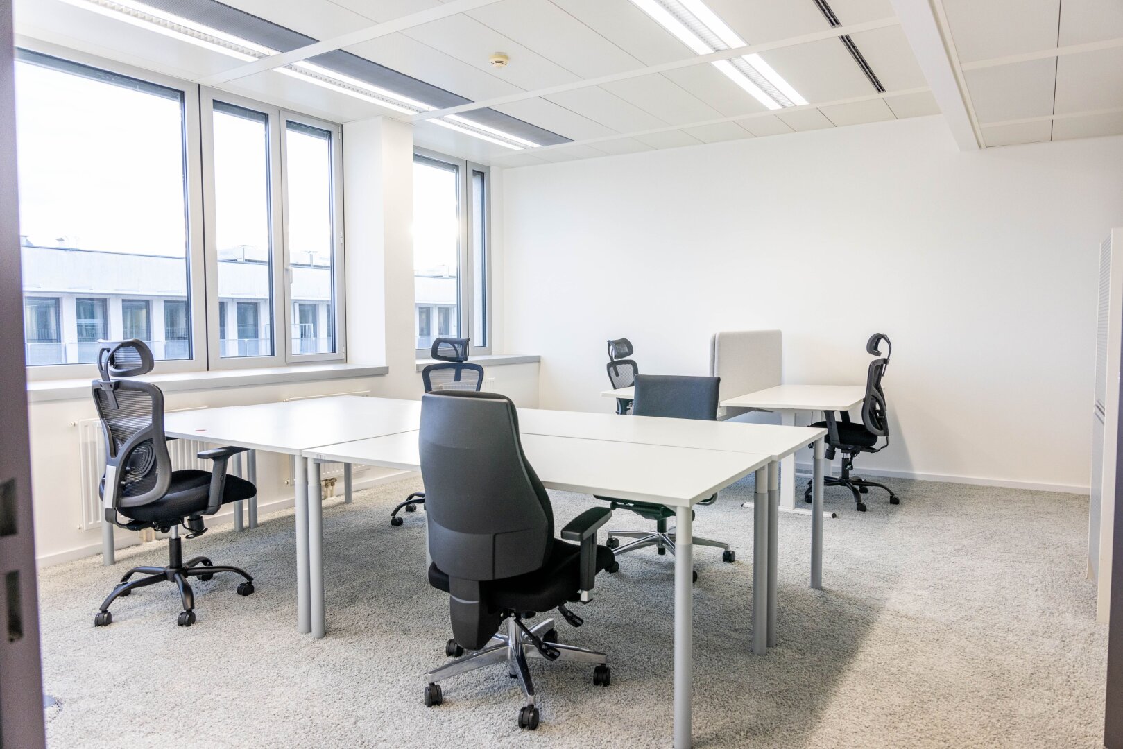 + + + Büroflächen und Co-working in Business-Center | EUROPLAZA + + +