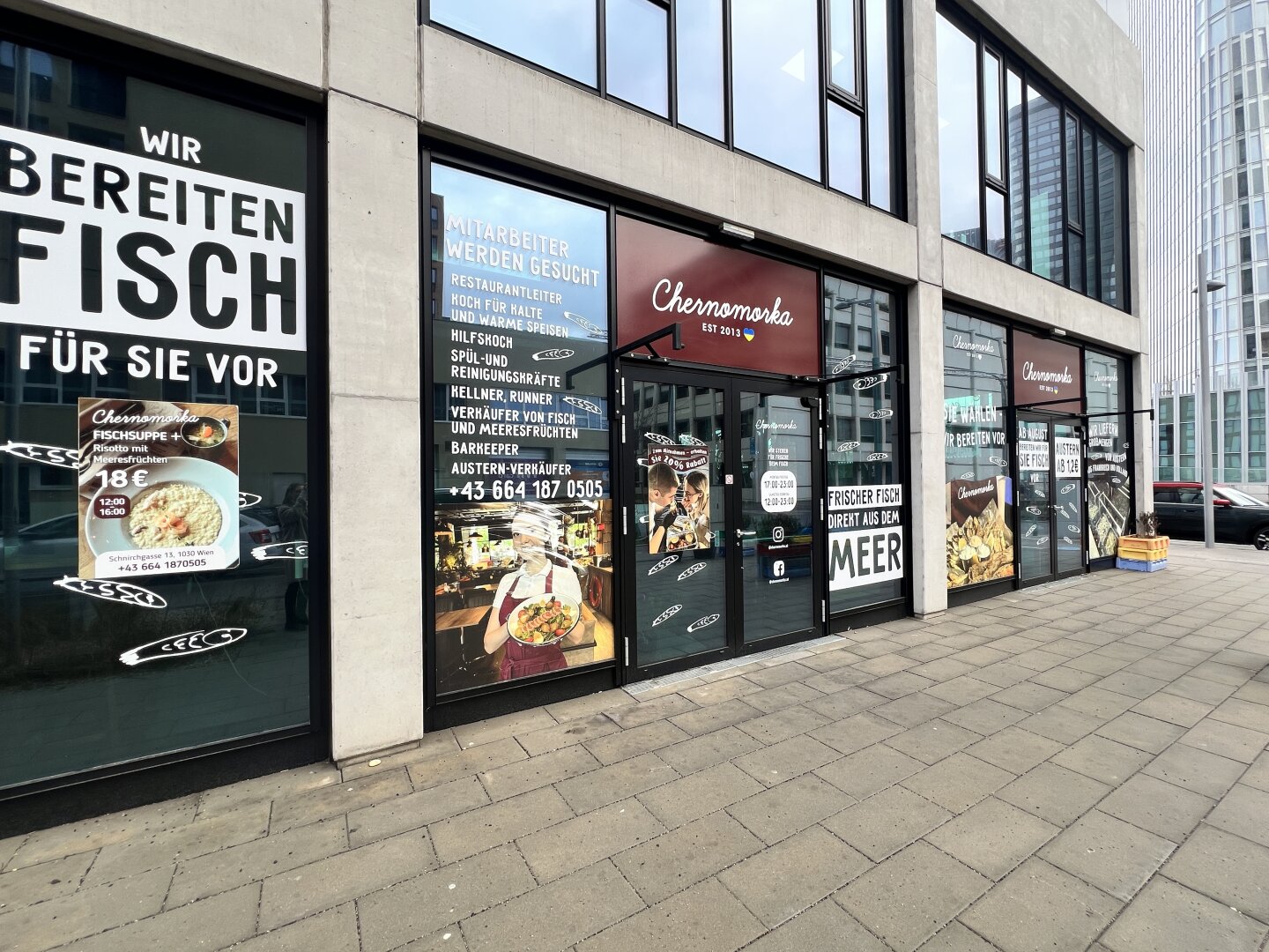 | TrIIIPLE BT 3 | Café/Restaurant mit Außenbereich (Nachmietersuche)