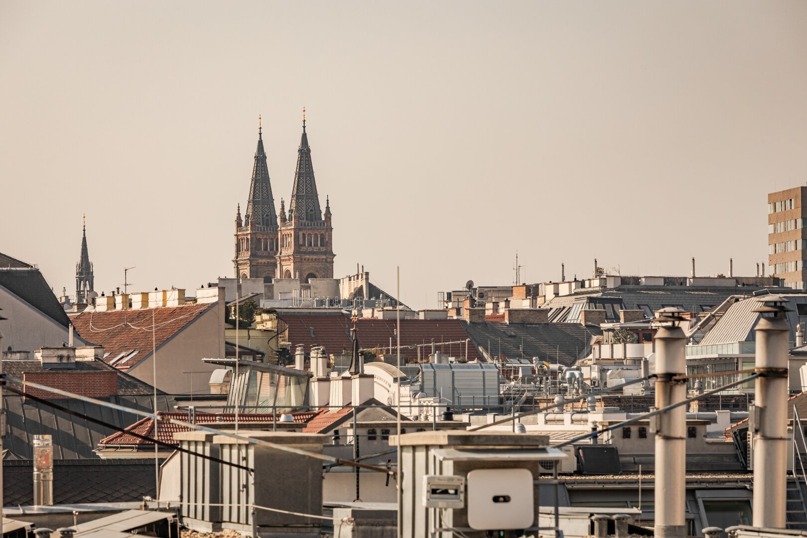 BAUBEWILLIGTER ROHDACHBODEN mit GARAGENOPTION