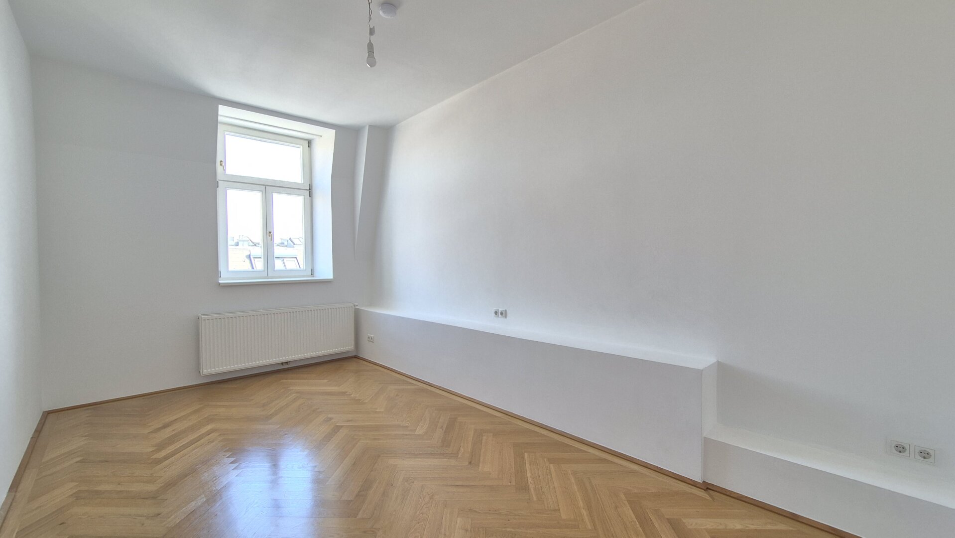 | 3 ZIMMER | HELLE RÄUME | 5. STOCK