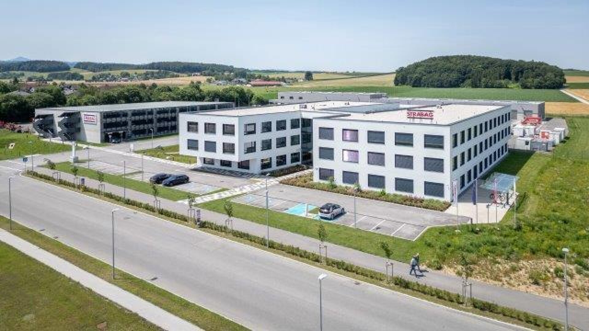 Großzügige Büroflächen im Süden von St. Pölten | Halle | Flugdach | Freifläche | Stellplätze