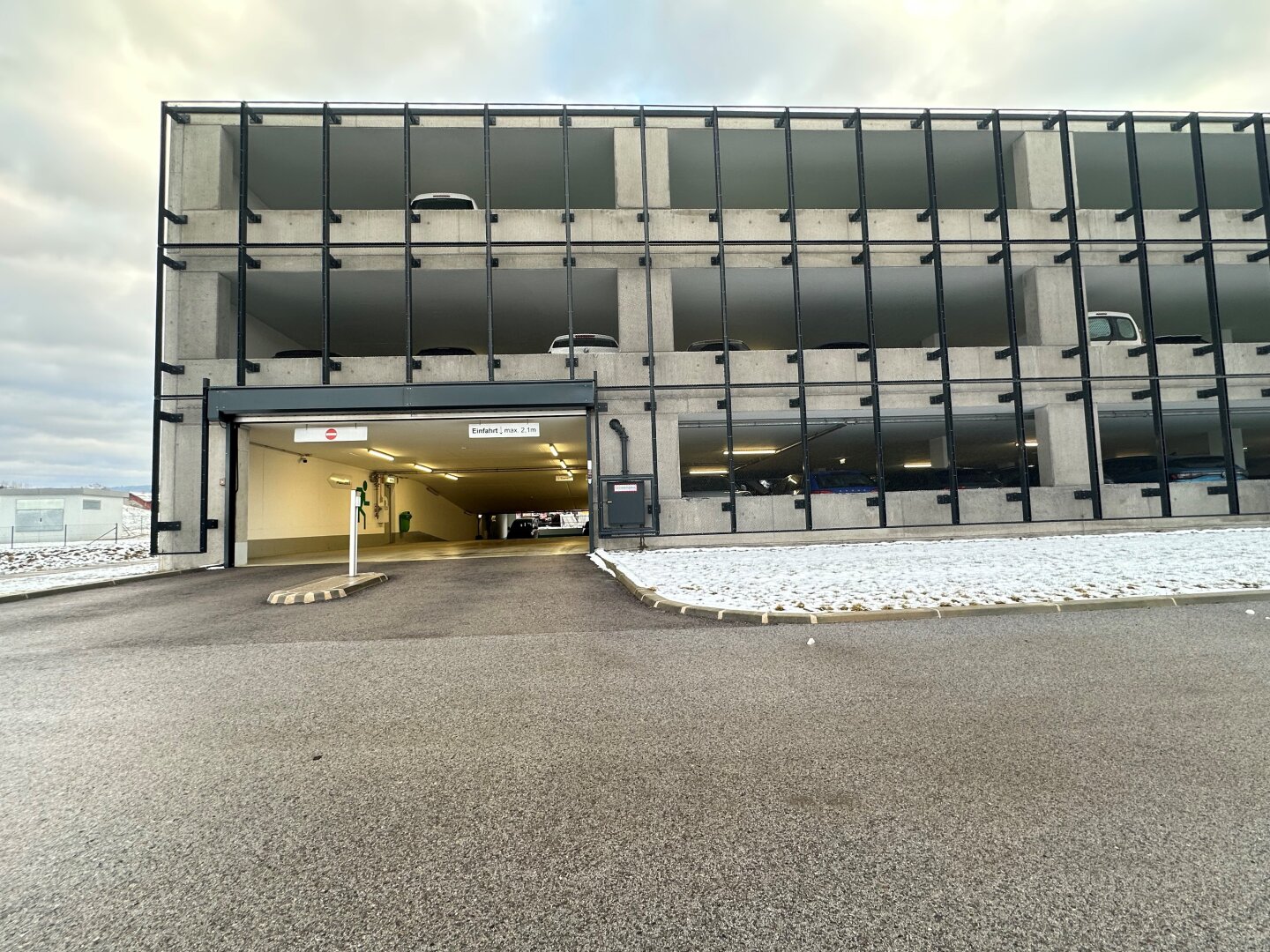 Großzügige Büroflächen im Süden von St. Pölten | Halle | Flugdach | Freifläche | Stellplätze