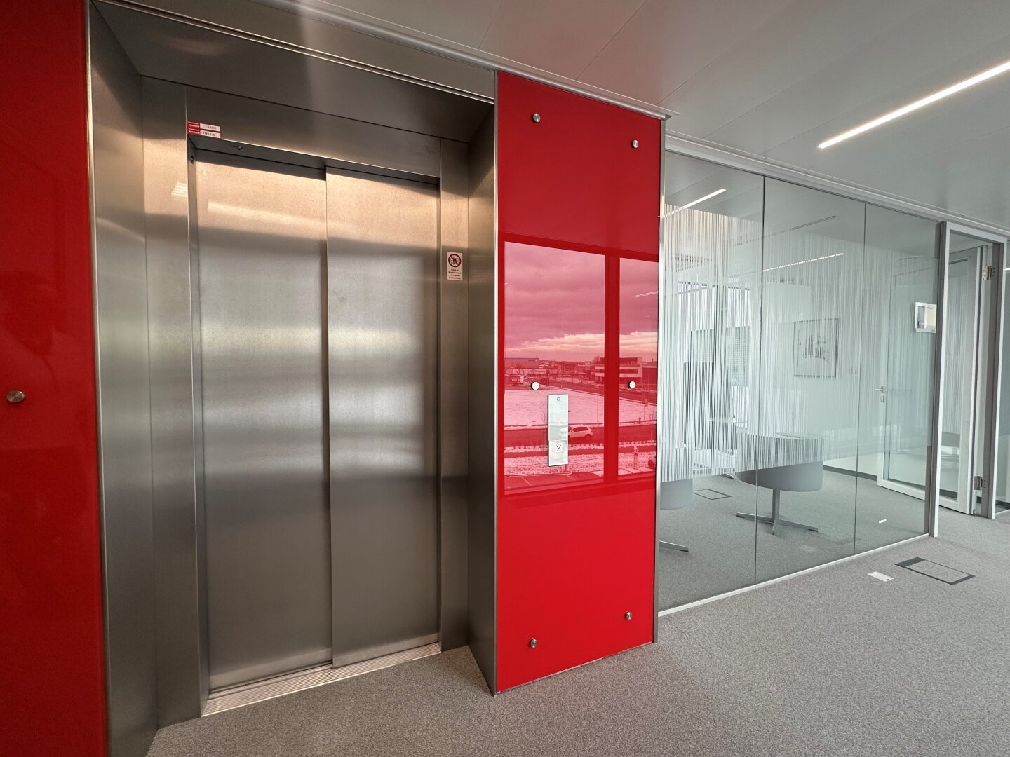 Großzügige Büroflächen im Süden von St. Pölten | Halle | Flugdach | Freifläche | Stellplätze