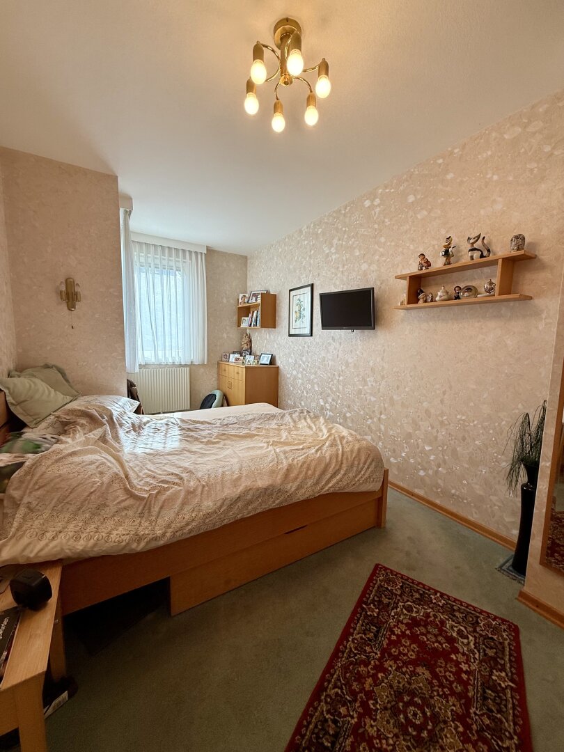 Helle 2-Zimmer-Wohnung mit hofseitiger Ruhelage und grünem Ausblick in 1140 Wien