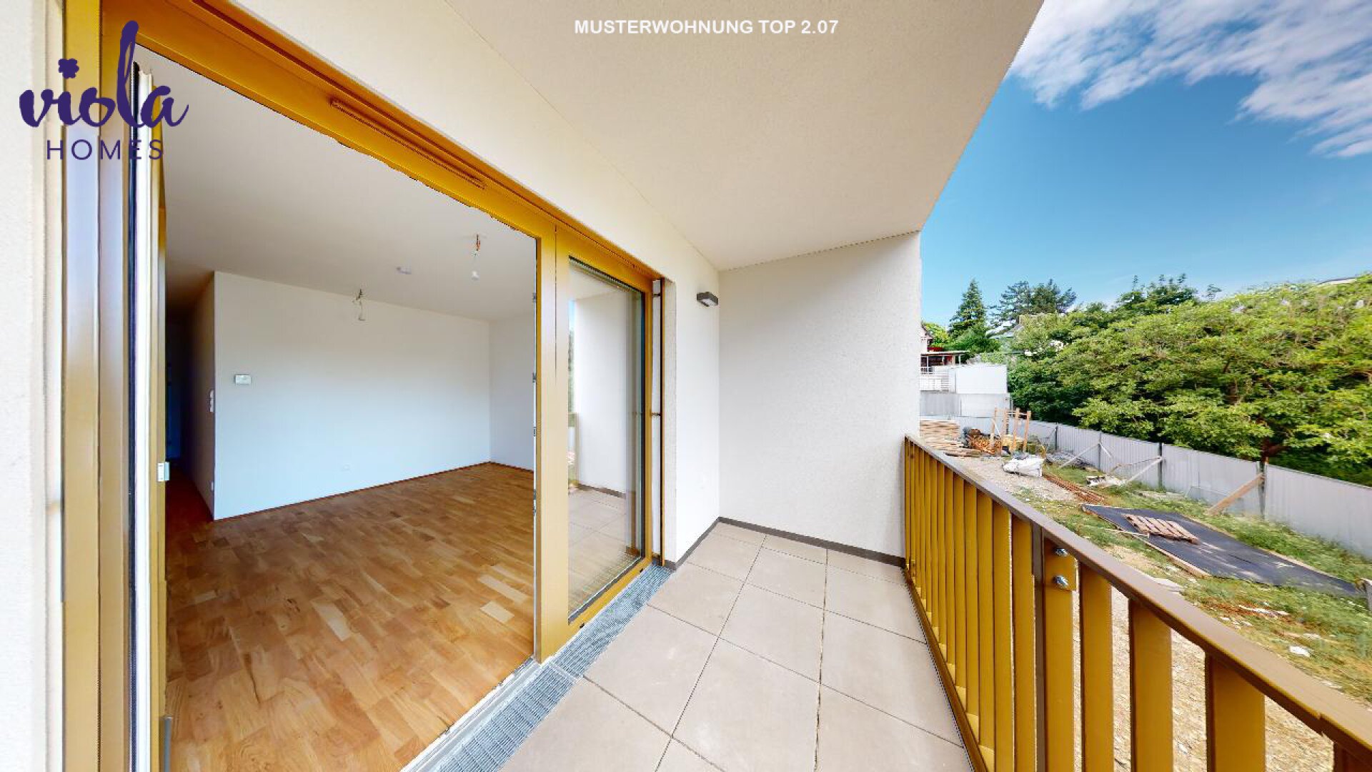 / DACHGESCHOSSWOHNUNG / TERRASSE / LAAER-WALD / 2-ZIMMER / ZWEITBEZUG / VERFÜGBAR AB 1.07.2026