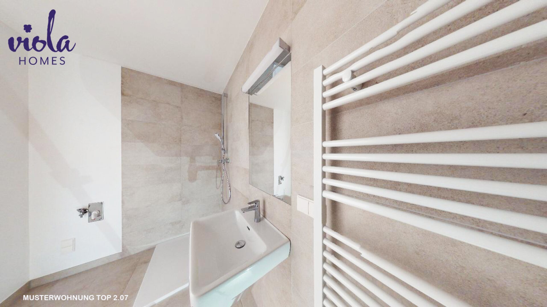 / DACHGESCHOSSWOHNUNG / TERRASSE / LAAER-WALD / 2-ZIMMER / ZWEITBEZUG / VERFÜGBAR AB 1.07.2026