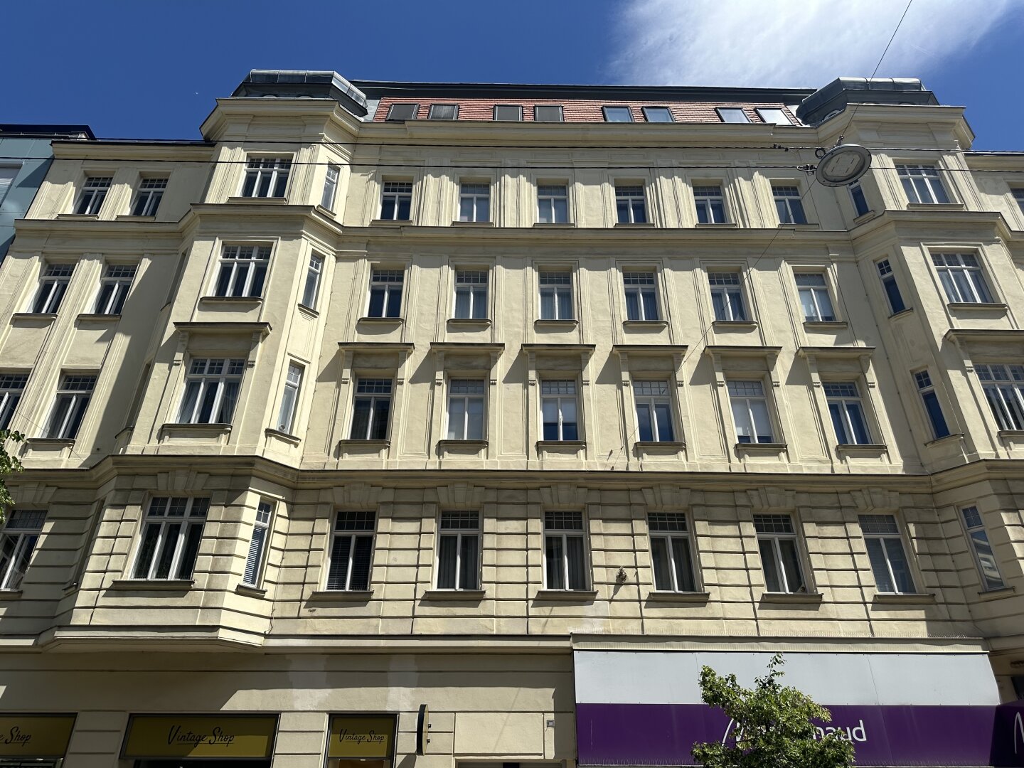 | Repräsentatives 4-Zimmer-Altbaubüro | zentrale Landstraßer Bestlage